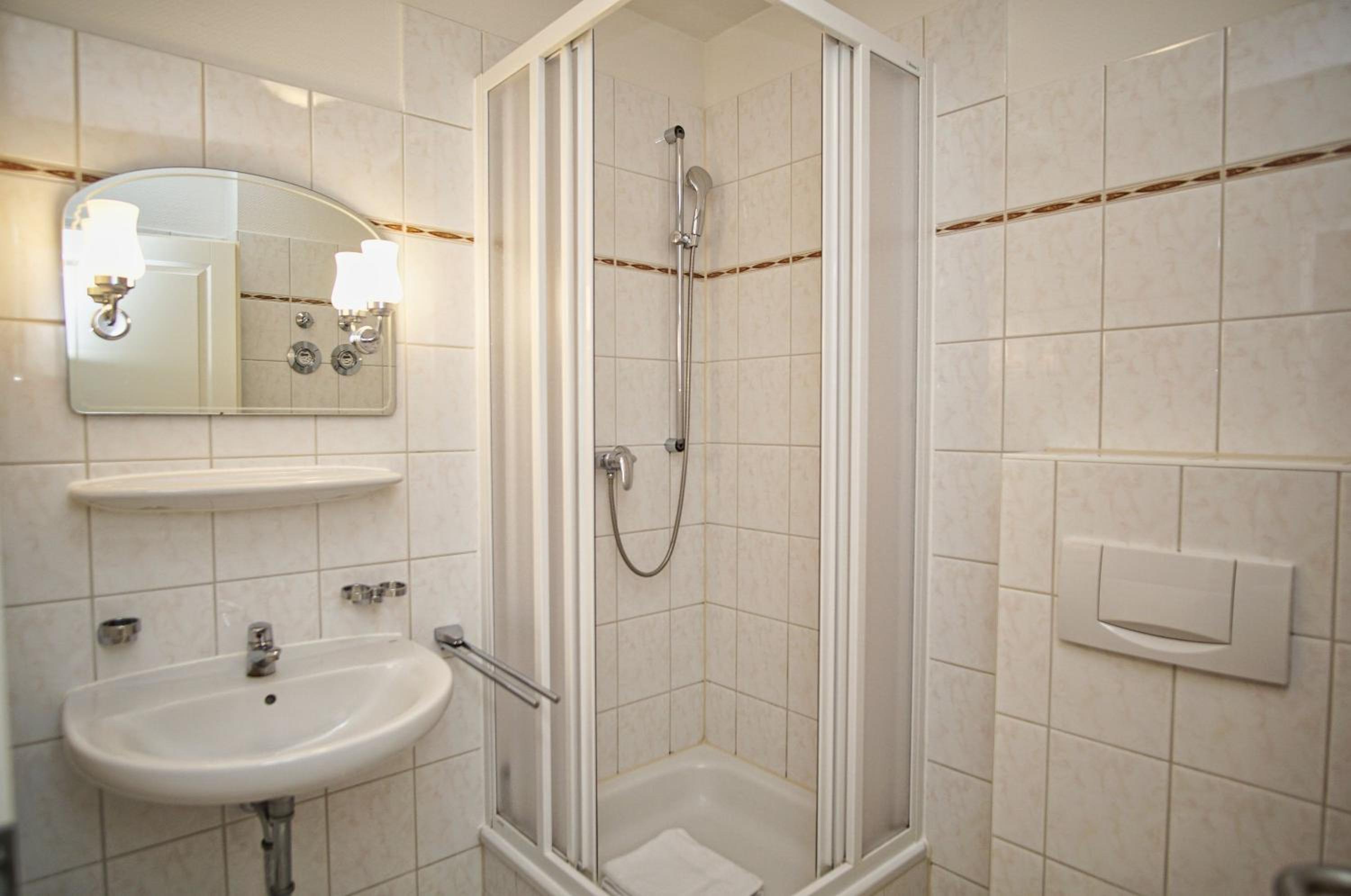 Strandresidenz Brandenburg Ferienwohnung 14 mit Sauna- und Schwimmbadnutzung im AHOI Sellin