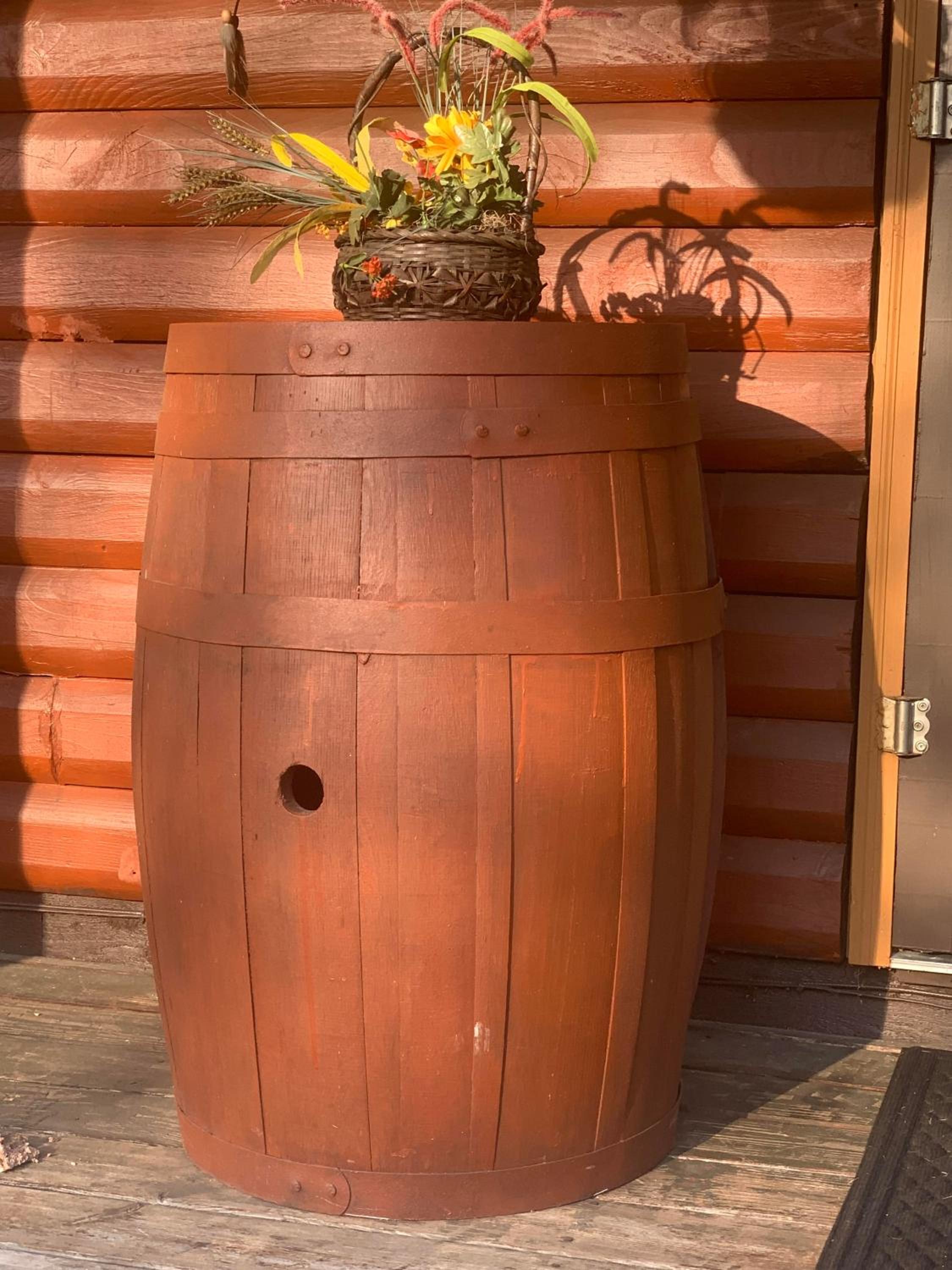 Huntington Vacations - Log Cabin in the Field - Property Image 4