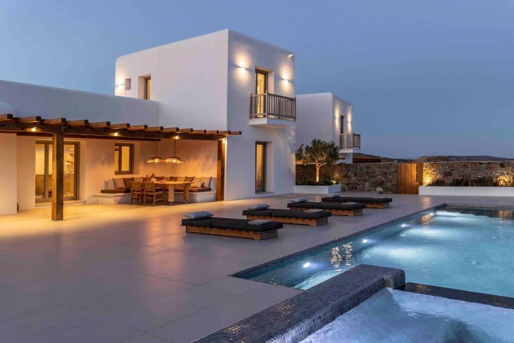 Villa Stephanie with heated pool, by Red Windmill Villas view 3