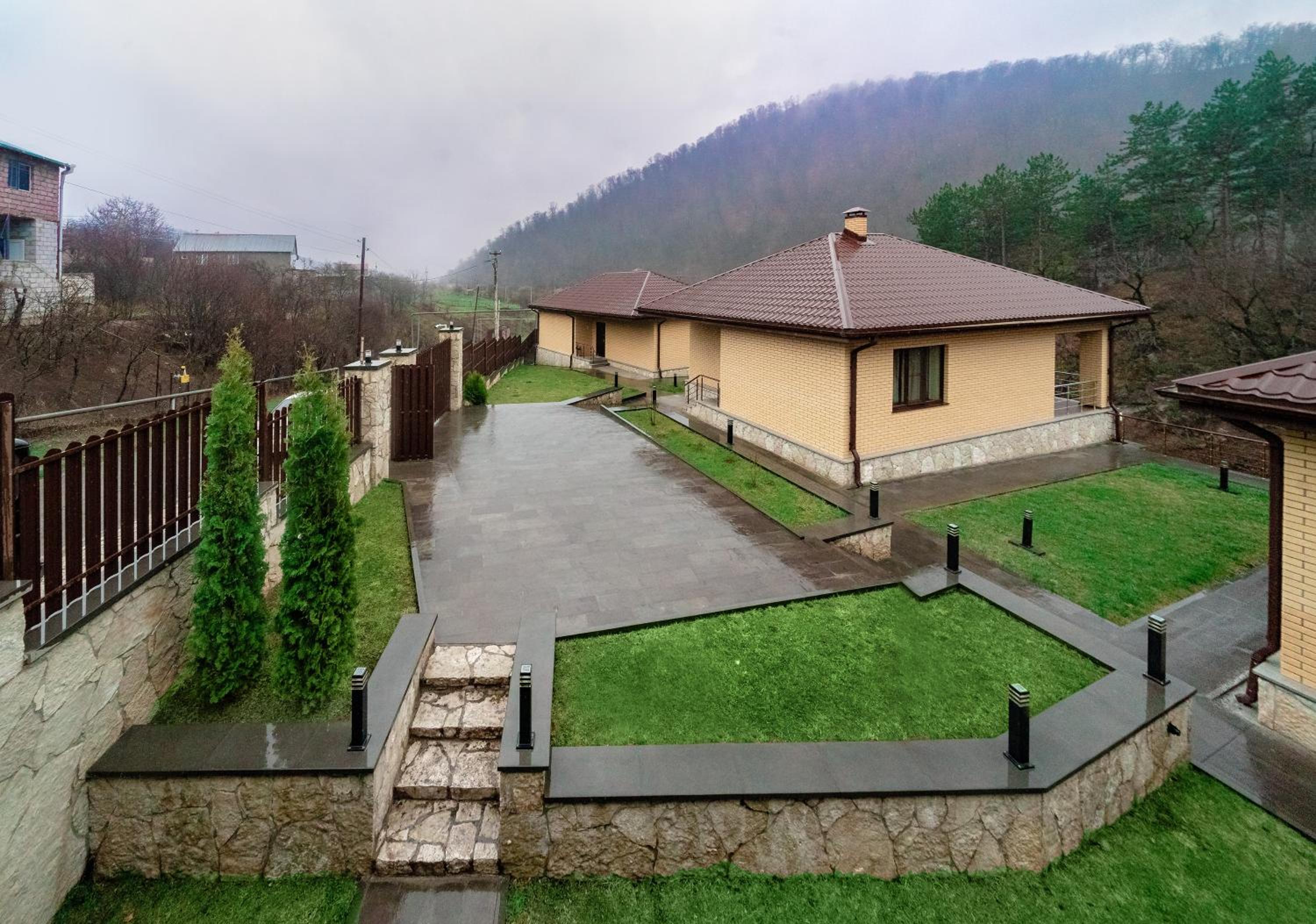 Aurora Villas