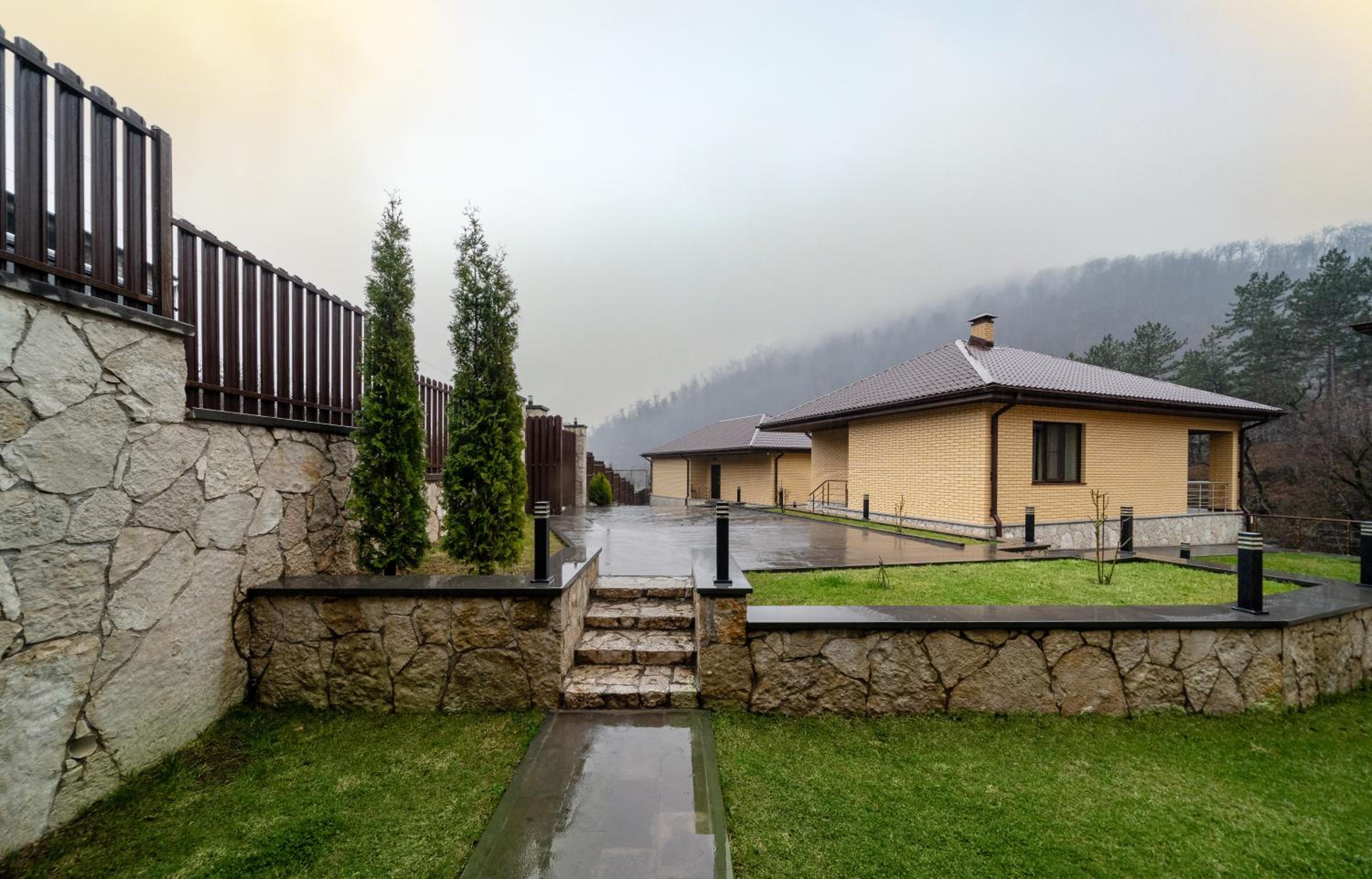 Aurora Villas