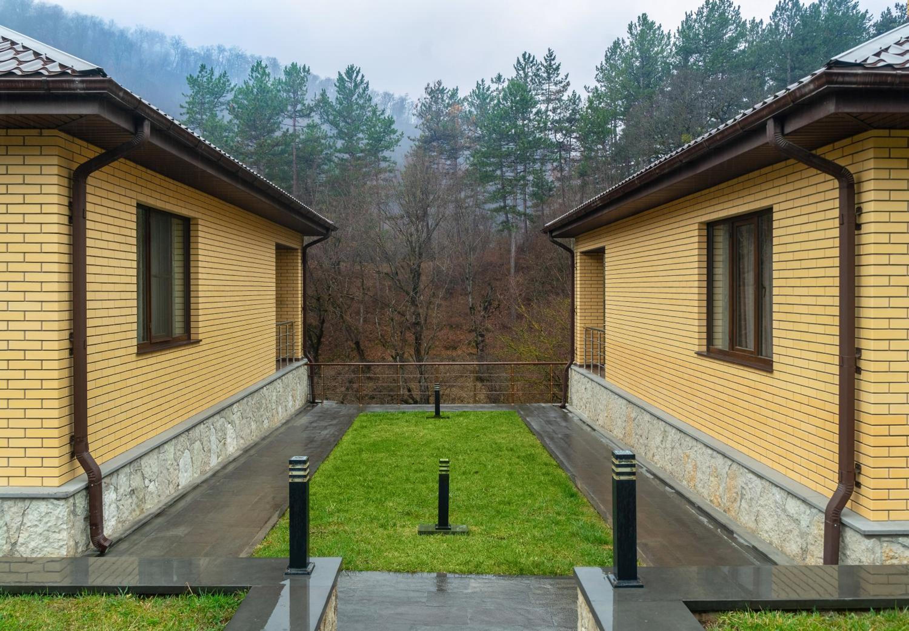 Aurora Villas