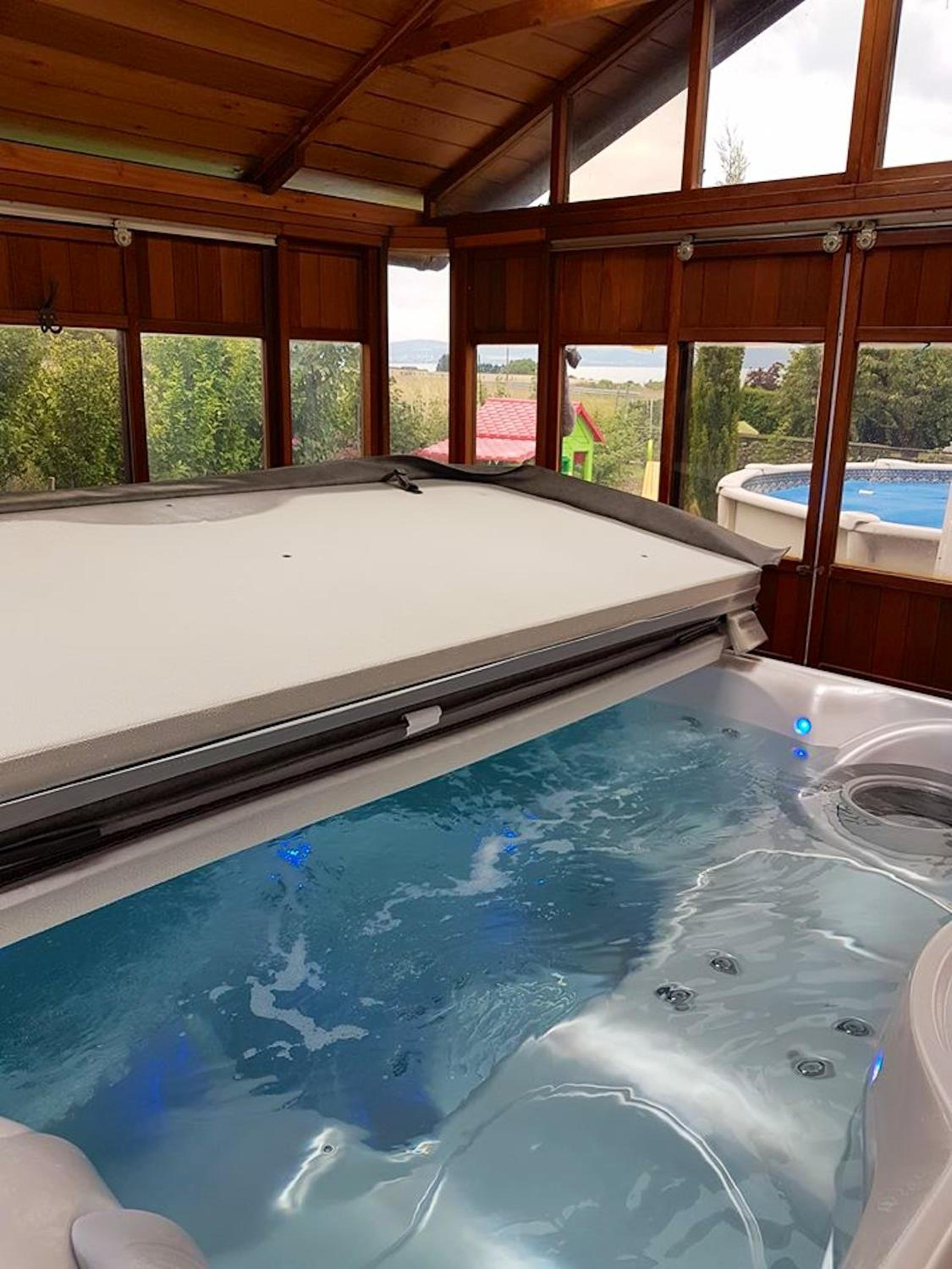 Comfortable studio in Bevaix with mountain view - 30 m² + Spa
