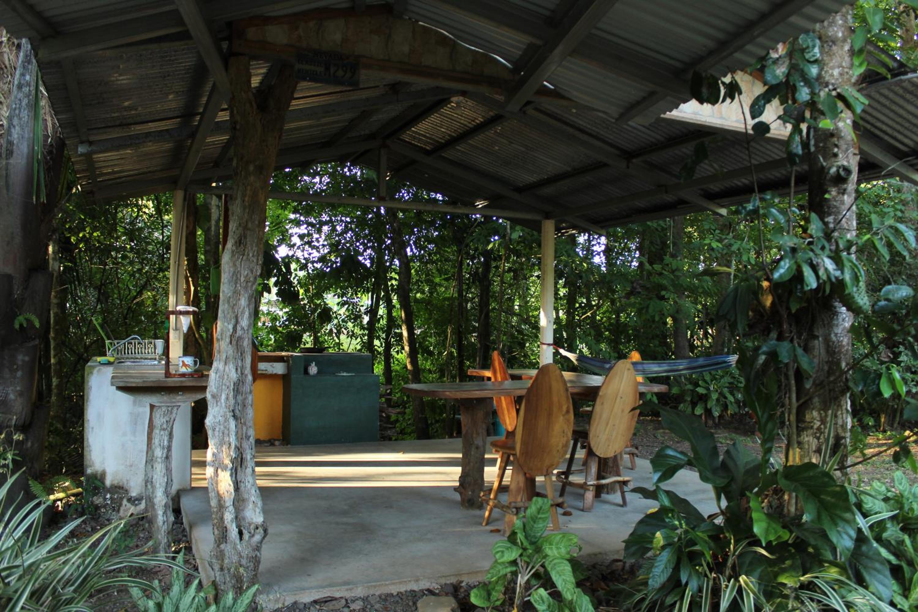 Casa a 26 kilómetros de Jaco rodeado de naturaleza