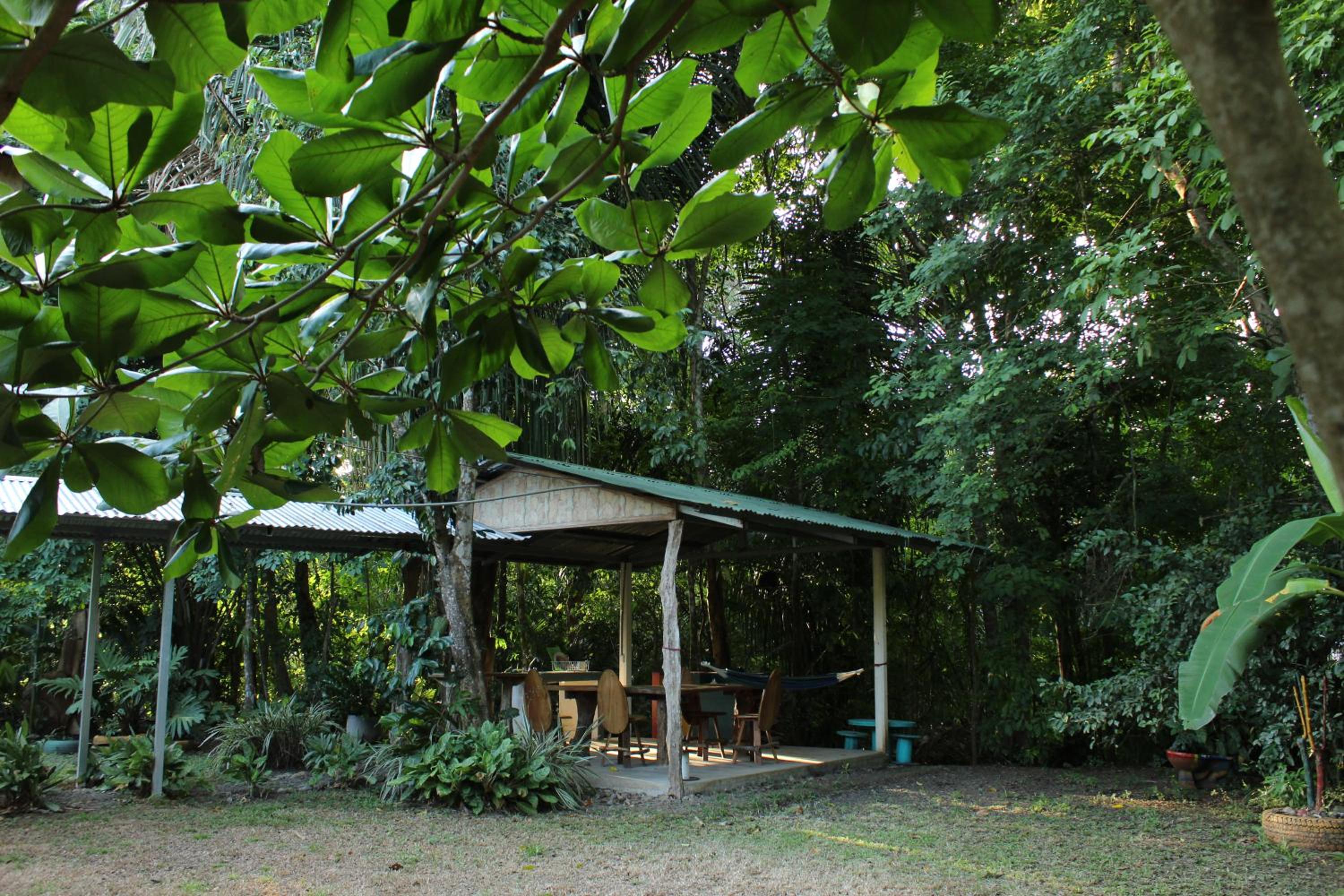 Casa a 26 kilómetros de Jaco rodeado de naturaleza