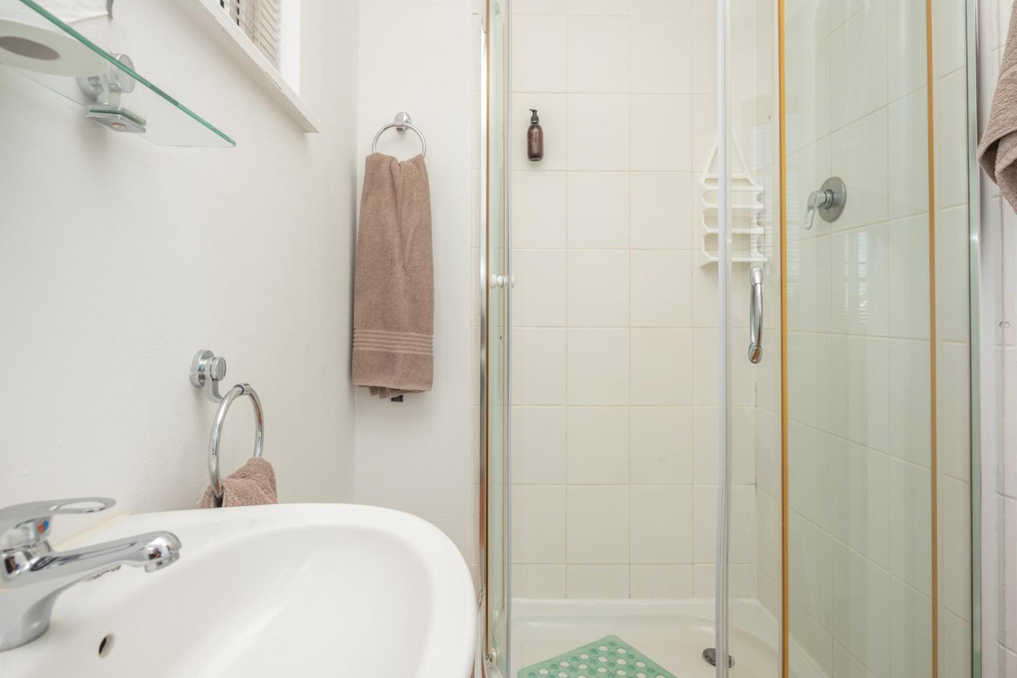 Millard Crescent Guest House