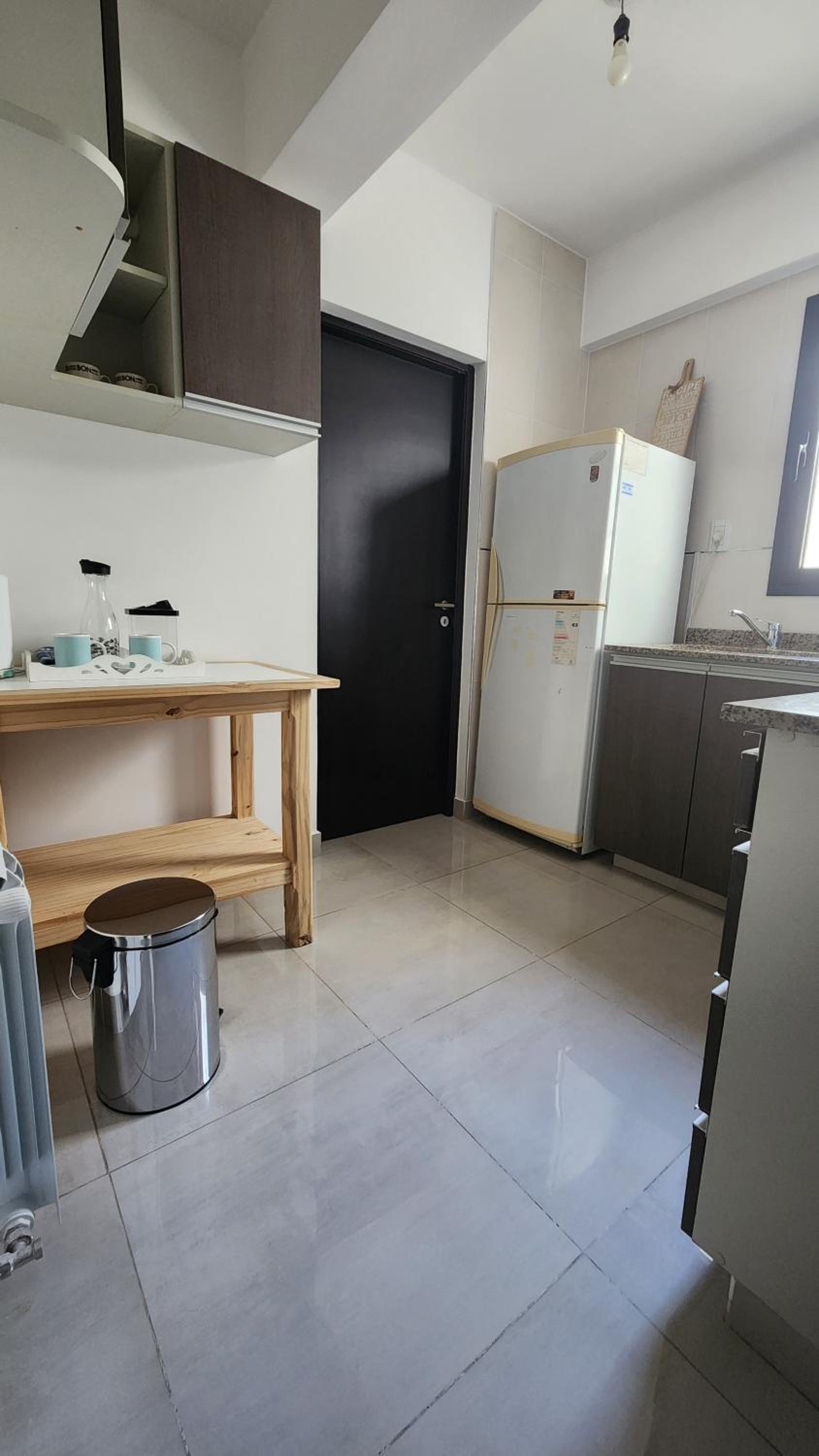 Moderno departamento con garage en centro de Salta