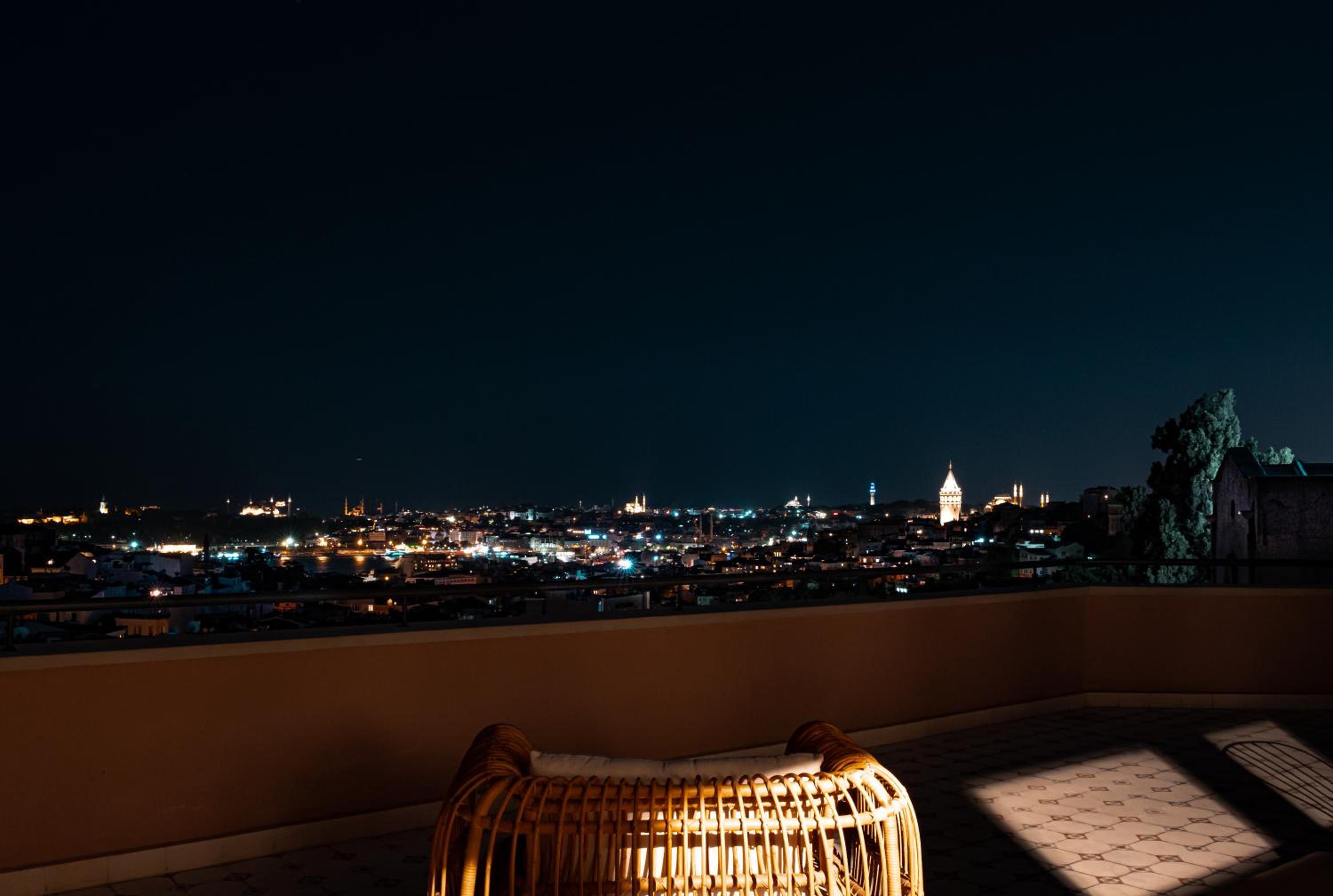 Homie Suites - Turna Residences in Cihangir