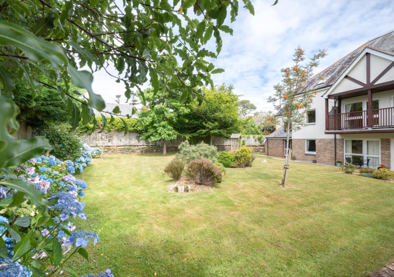 2 Bed in Carlyon Bay oc-crinni
