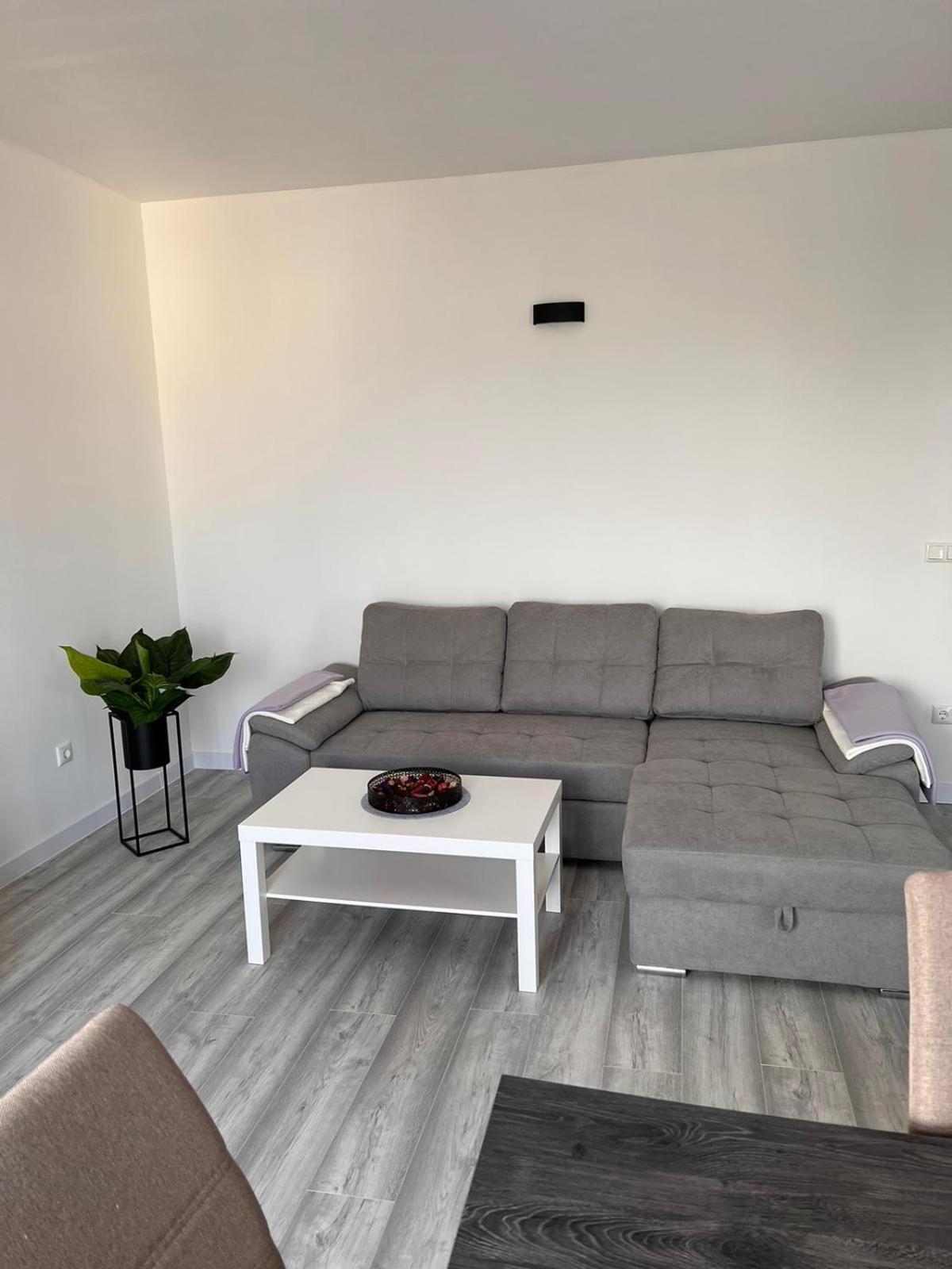 Apartment Lena