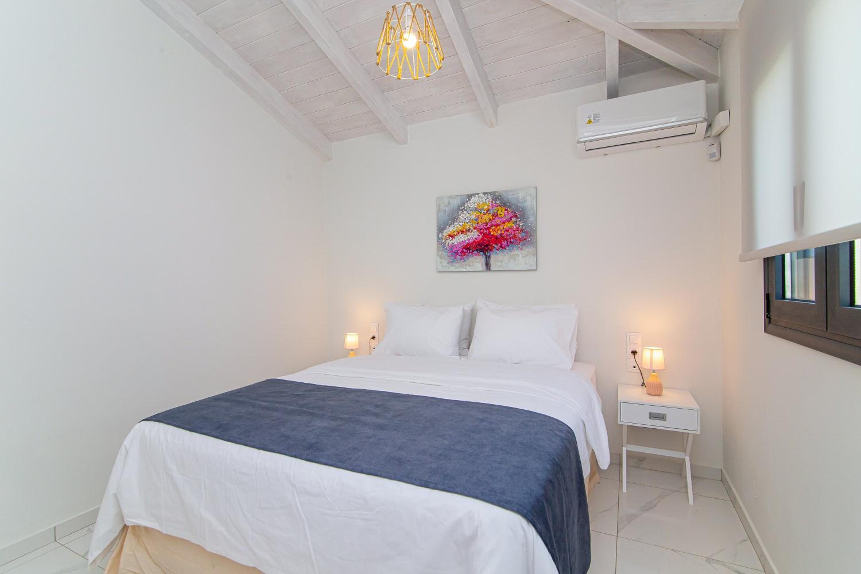 Joy Superior Apartment Sea View photo 3