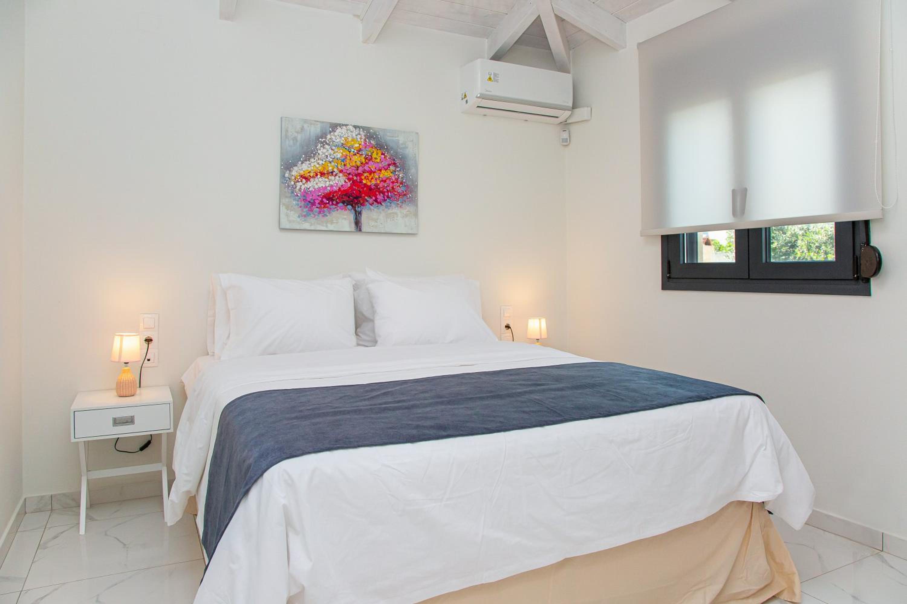 Joy Superior Apartment Sea View photo 4