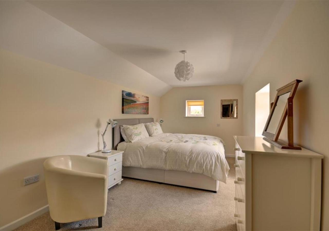 2 Bed in Redruth oc-gbells