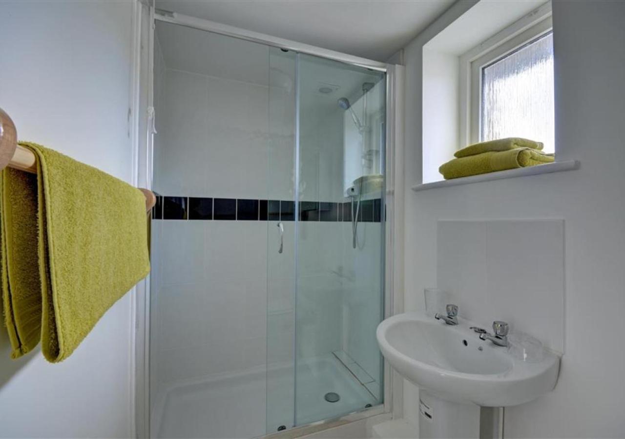 2 Bed in Redruth oc-gbells