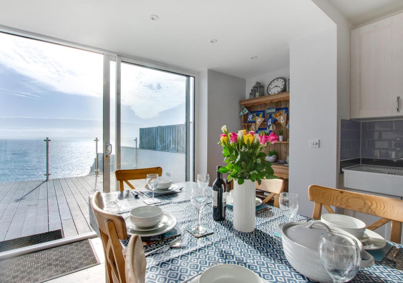 Karrek Beach House view 3