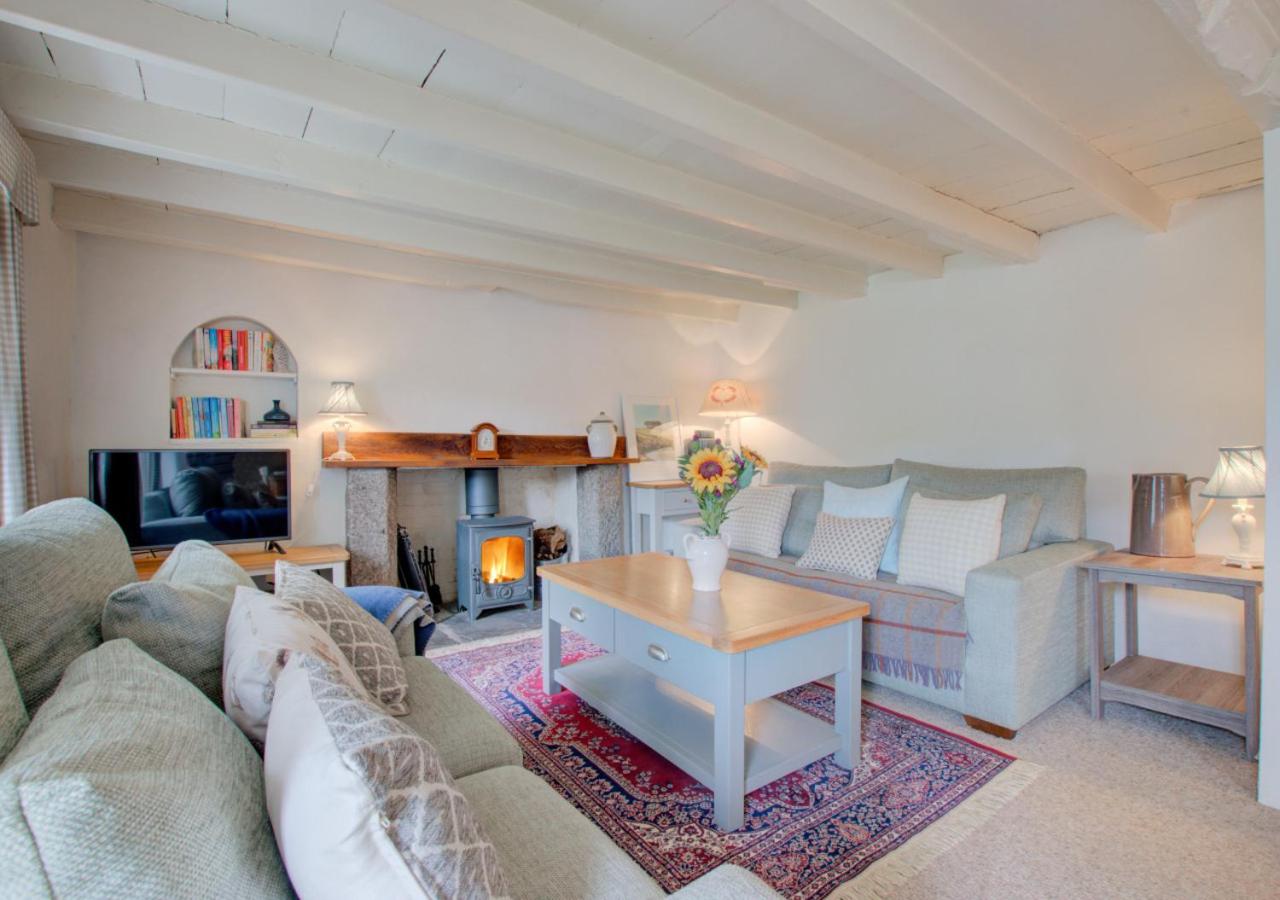 3 Bed in Helford oc-hcmimo