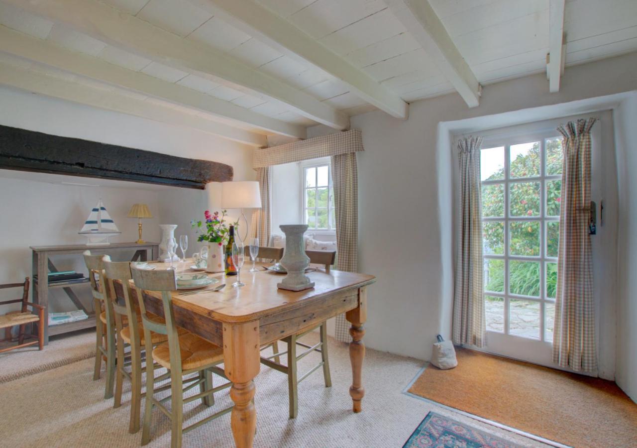 3 Bed in Helford oc-hcmimo