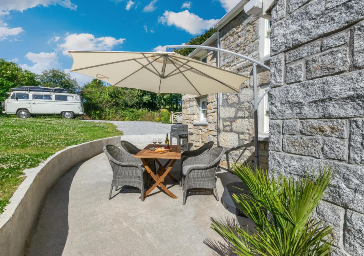 2 Bed in Breage oc-jobcot