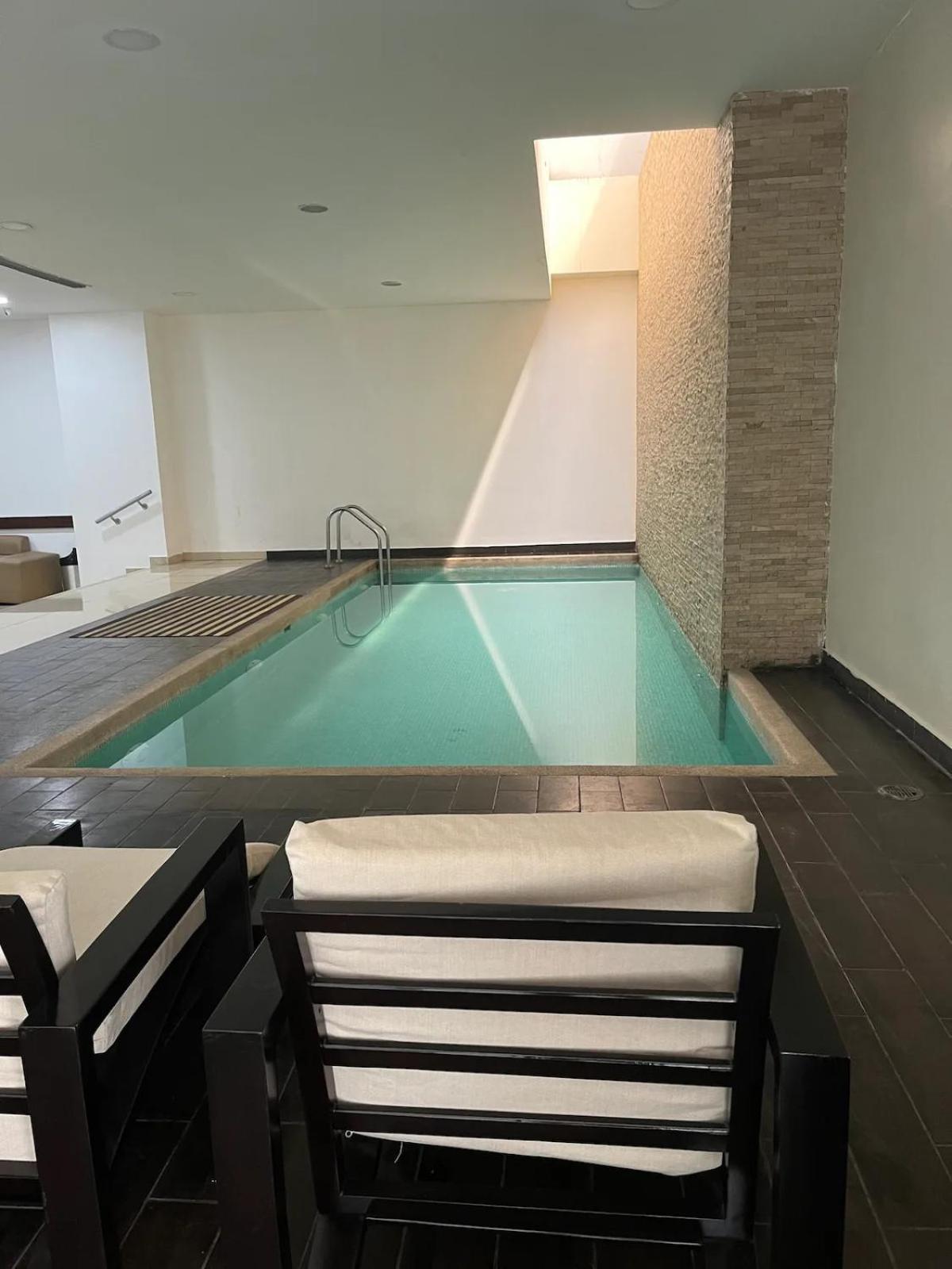 Con generador Suite elegante piscina gym en el norte Gye