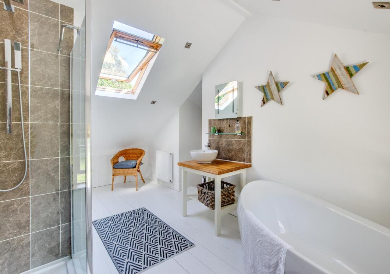 2 Bed in Breage oc-jobcot