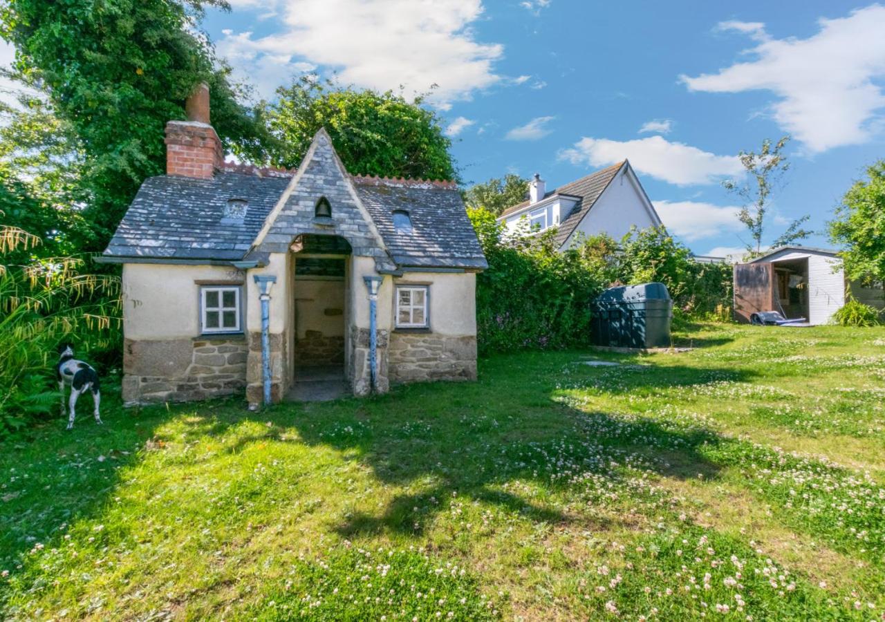 2 Bed in Breage oc-jobcot