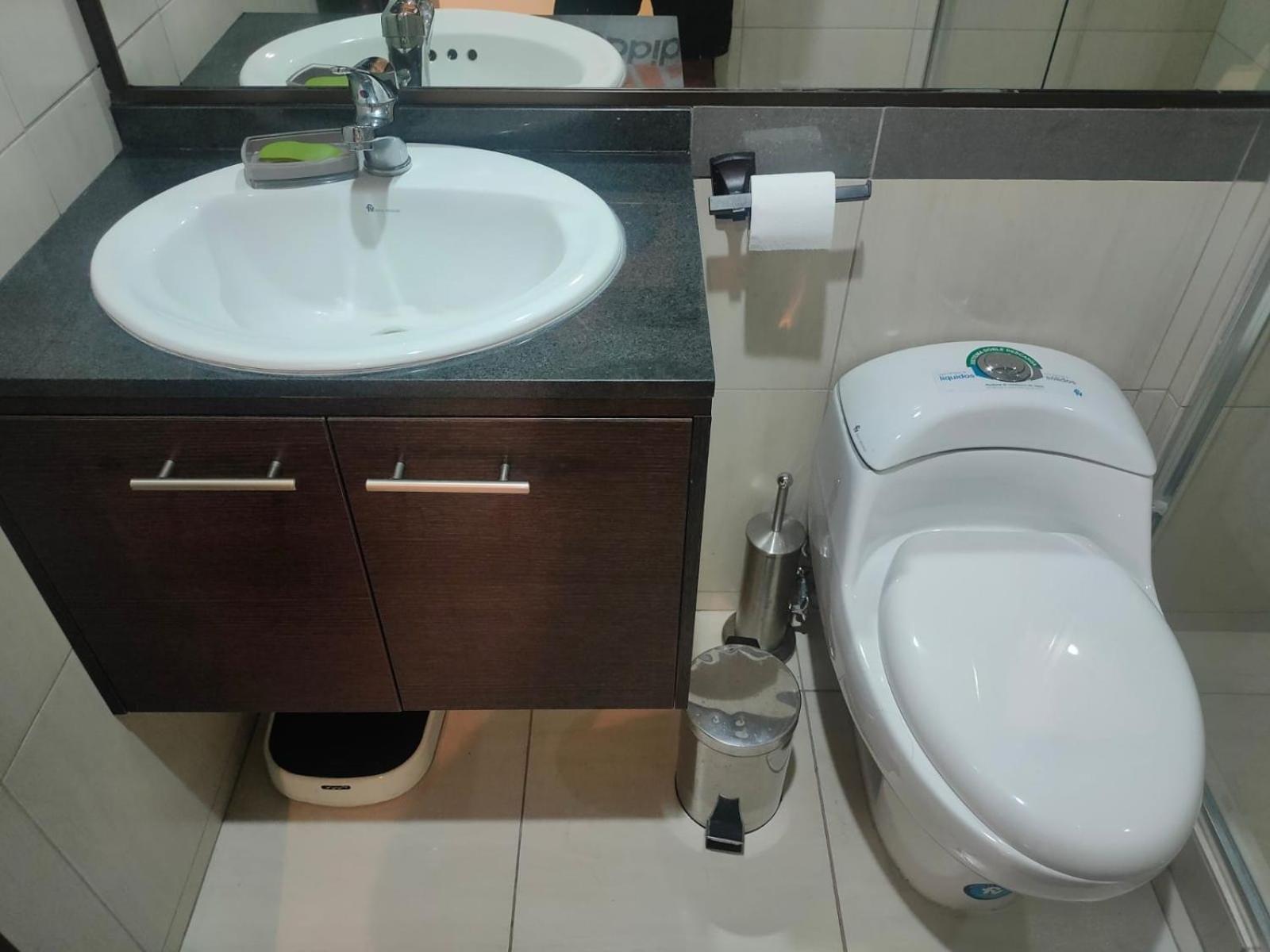Con generador Suite elegante piscina gym en el norte Gye