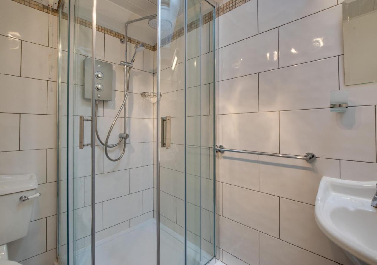 2 Bed in Porthleven oc-kelyna