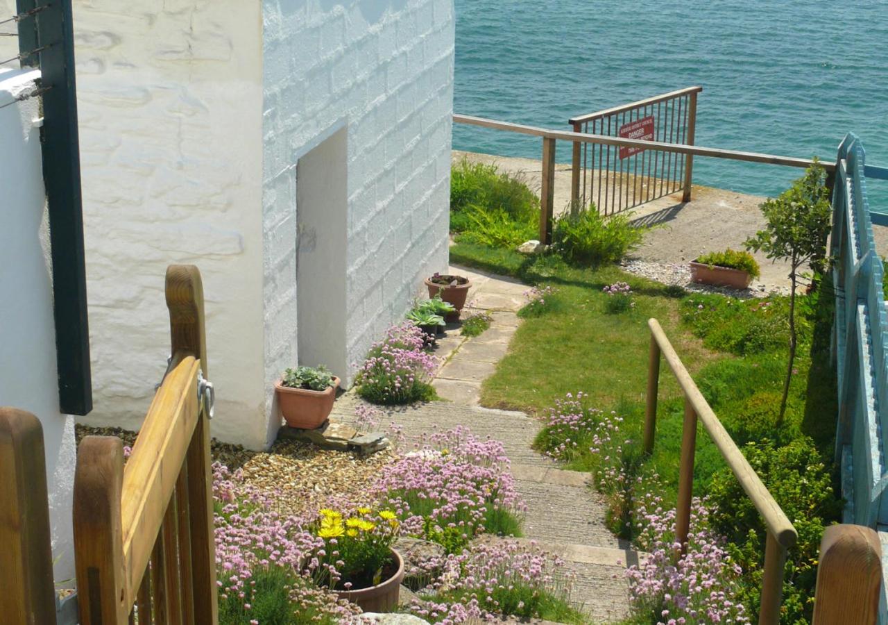 2 Bed in Porthleven oc-kelyna