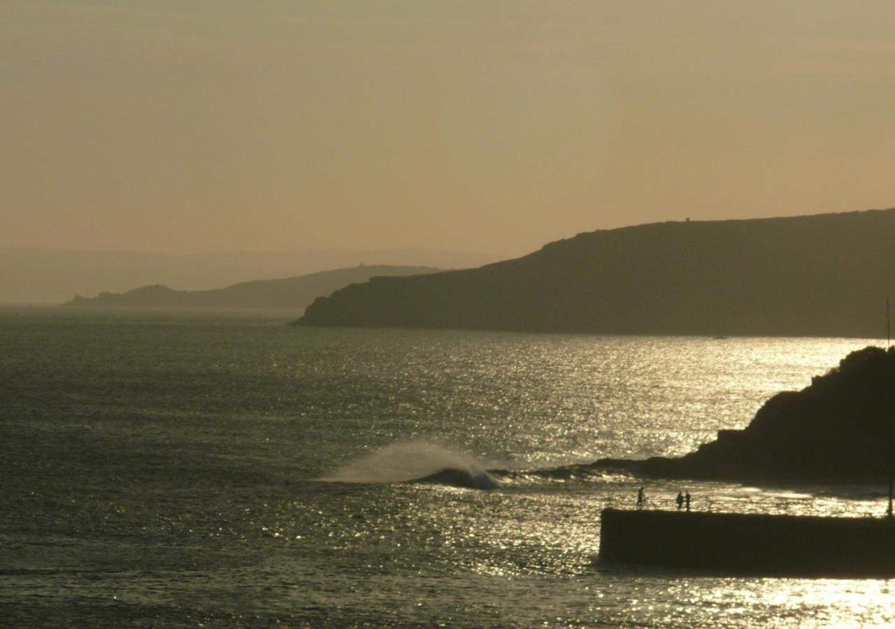 2 Bed in Porthleven oc-kelyna