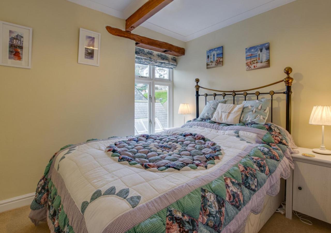 4 Apartment Pixies Holt view 5