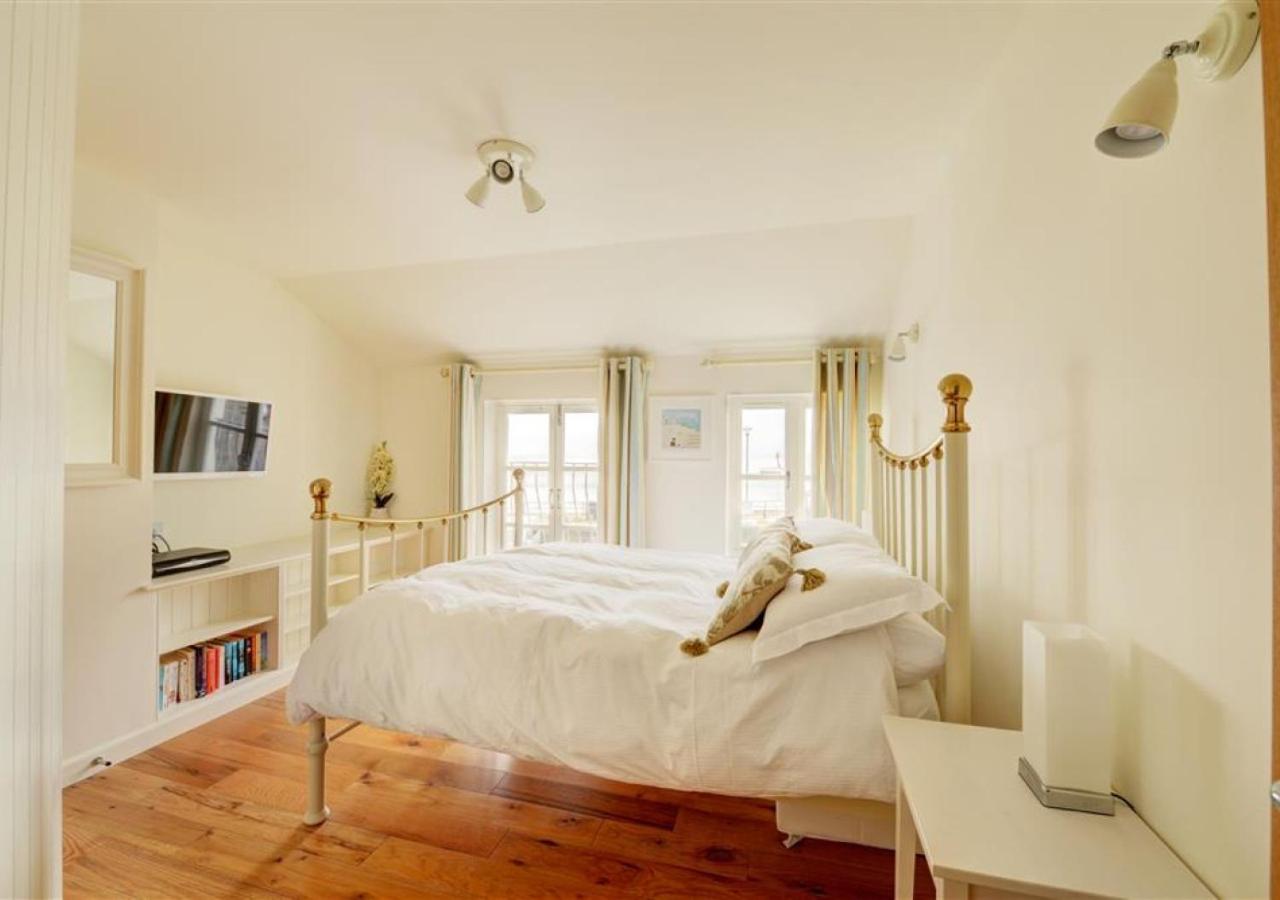 3 Bed in Looe oc-l10098 view 3