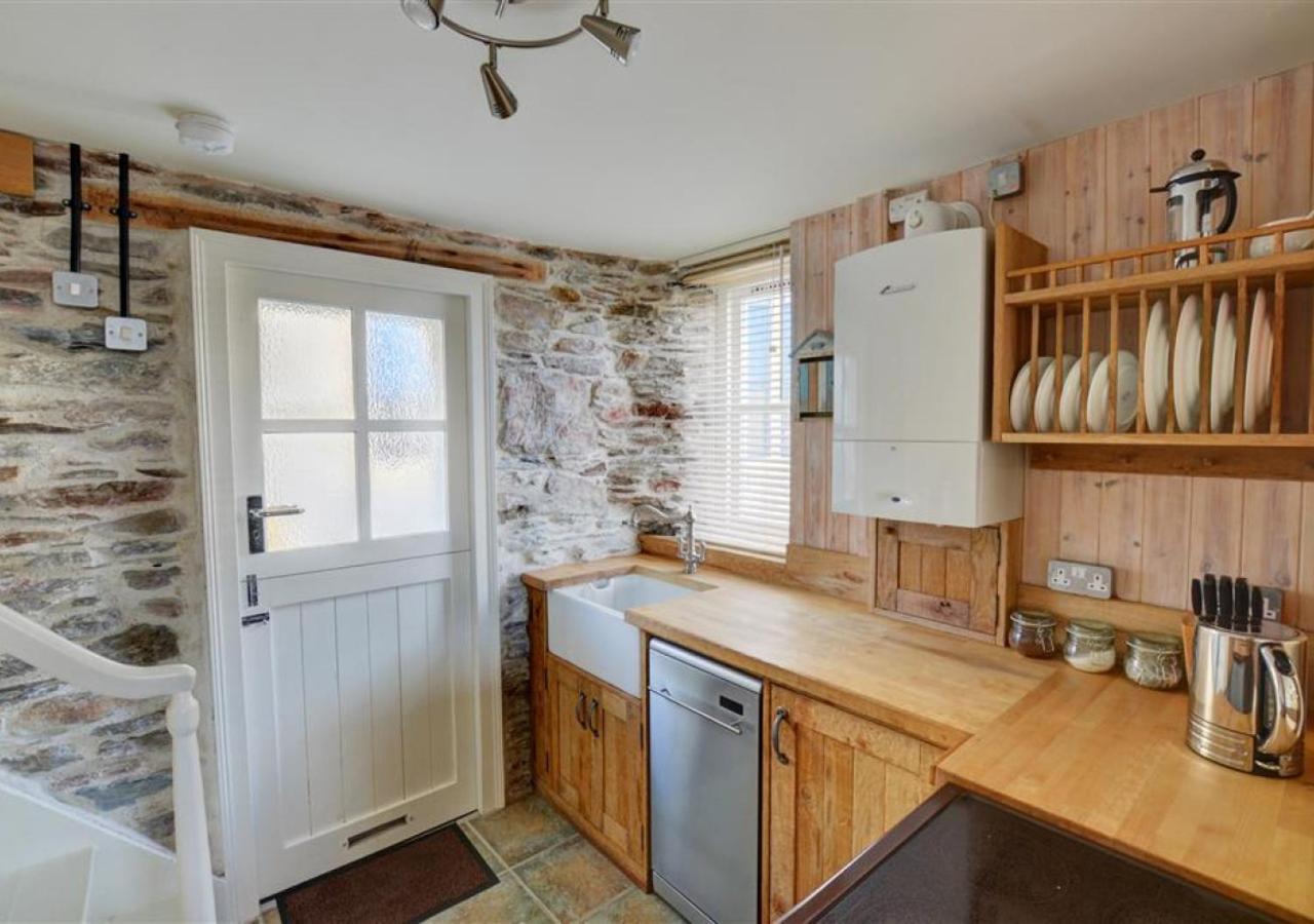 2 Bed in Looe oc-l10094 view 5