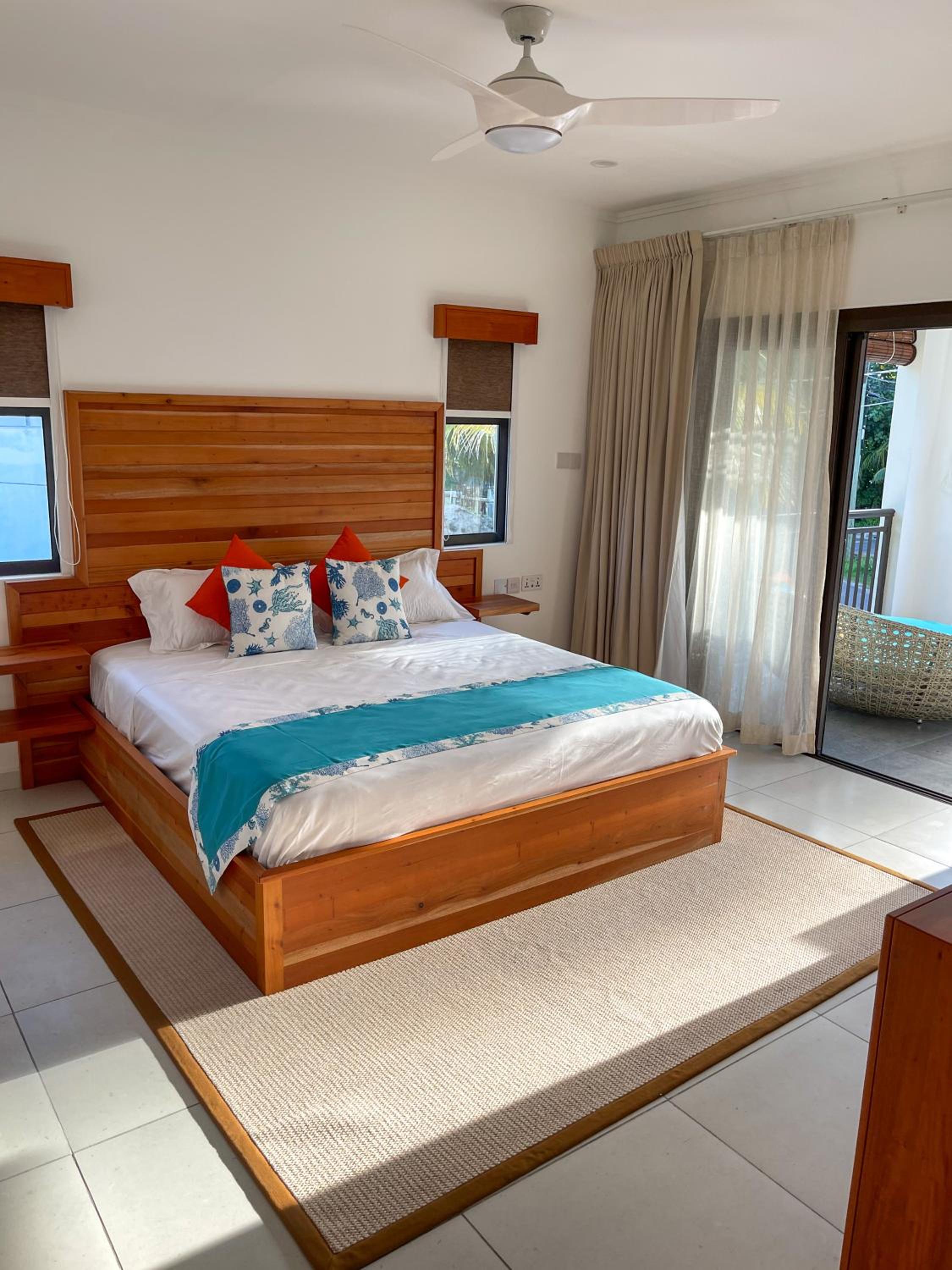 Nautilus Apartments photo 5