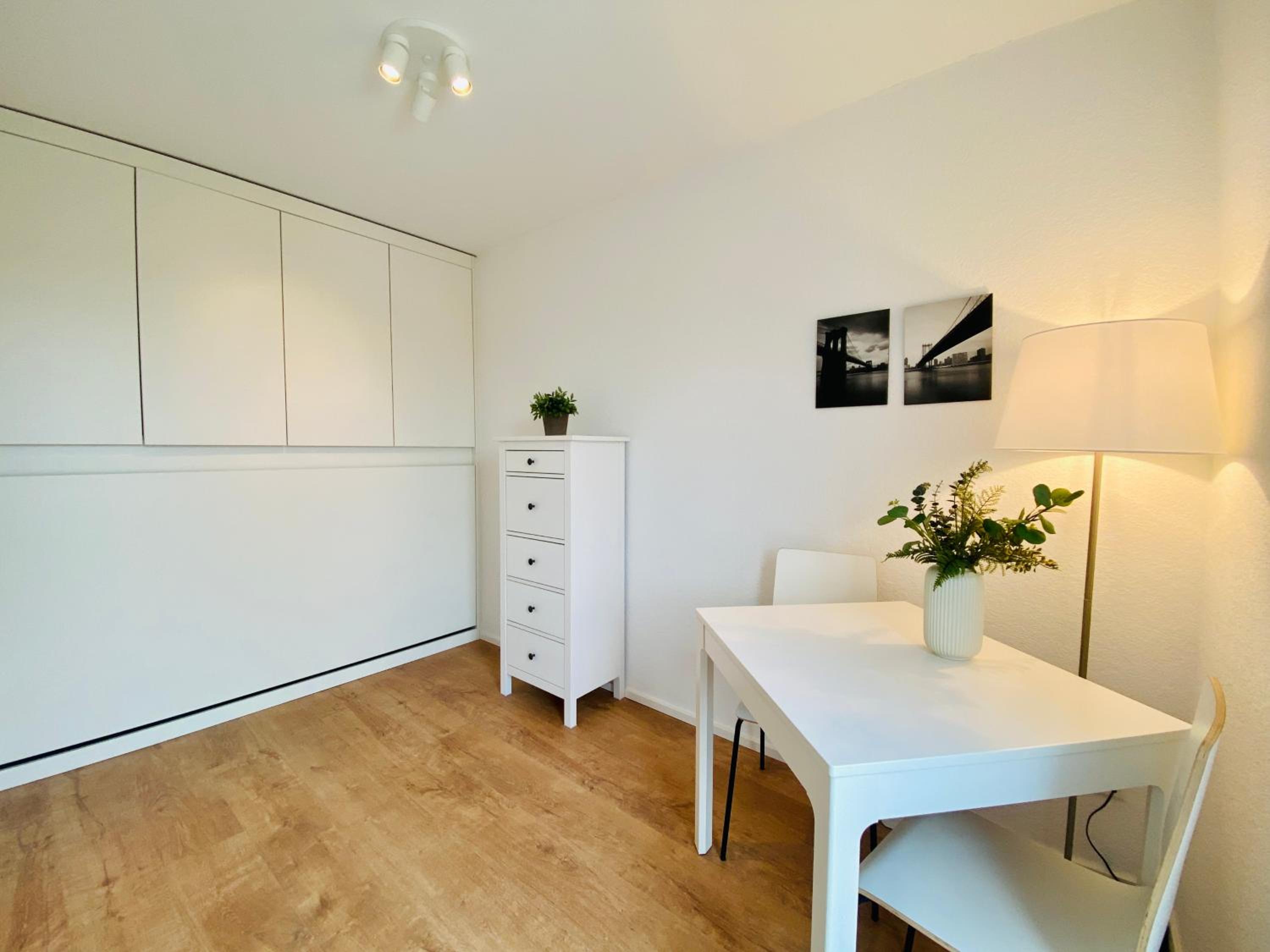 BUSINESS APARTMENT in Deitingen Tiny House ZIMMERzuVERMIETEN