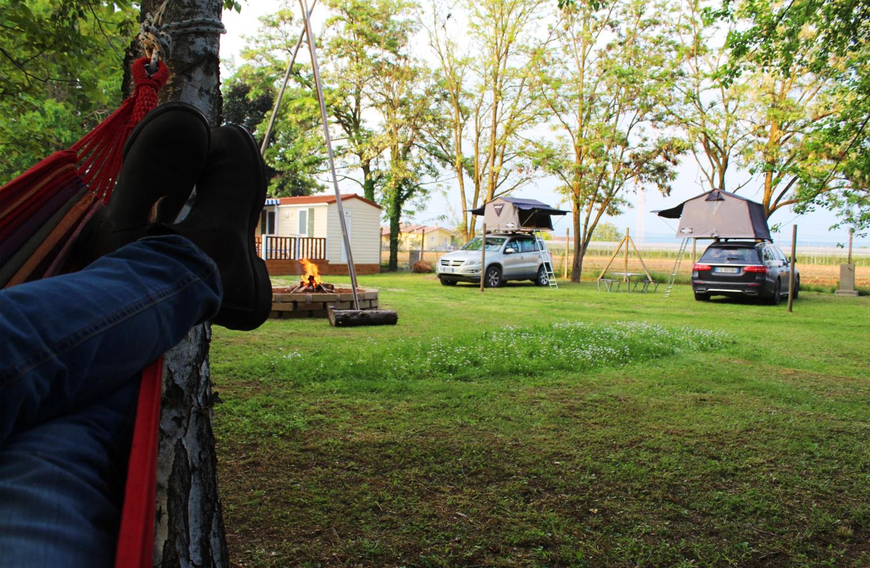 Hotel Del Falco AgriCamp-12 kilometers to Garda Lake and Verona - Image 1