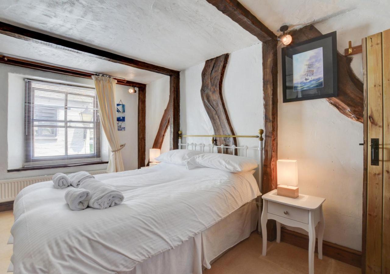 4 Bed in Looe oc-l30047 view 2