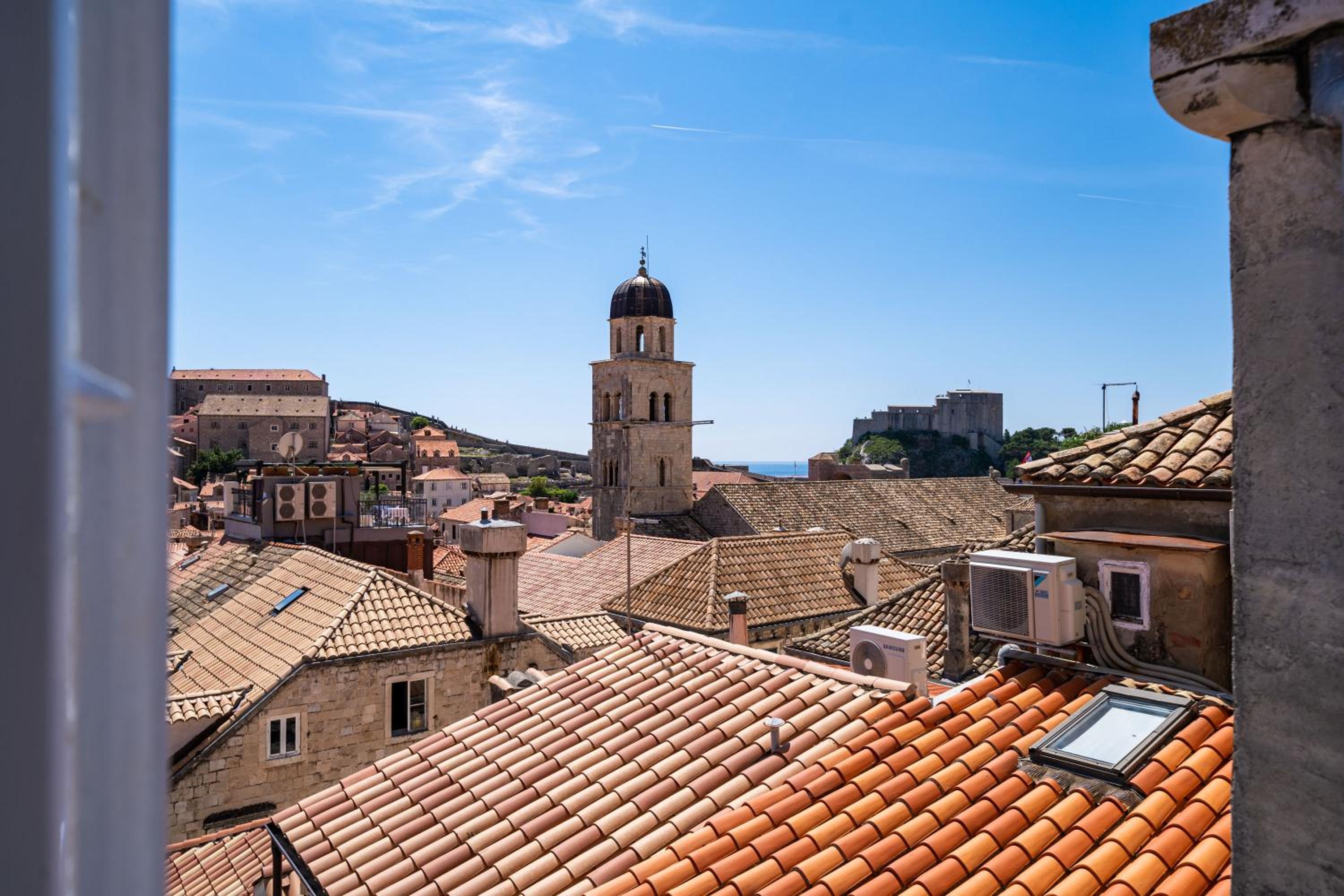 Old Town Duodecim