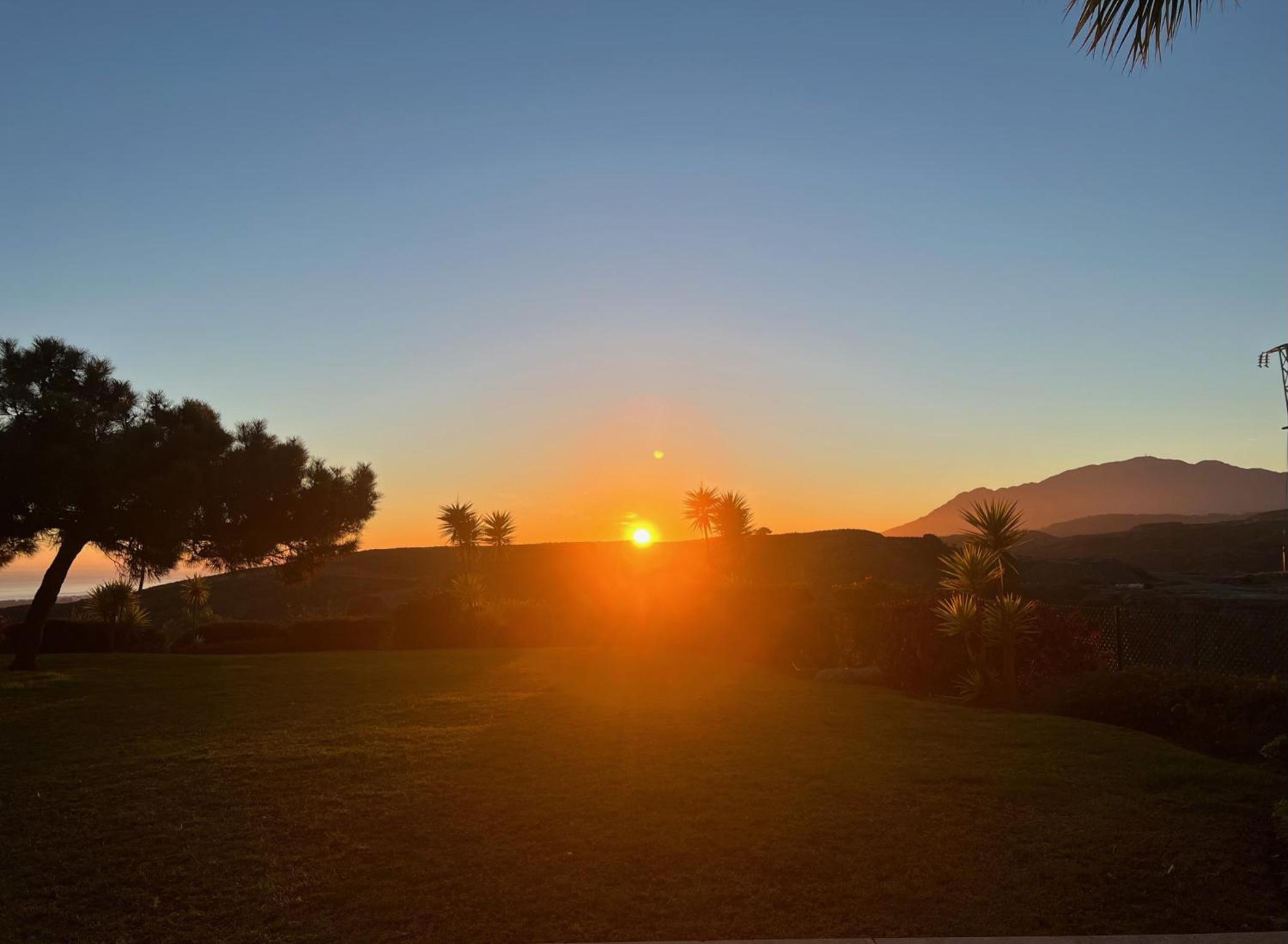 Wonderful 3-bedroom apartment with garden and amazing views Hacienda Senorio Cifuentes Marbella