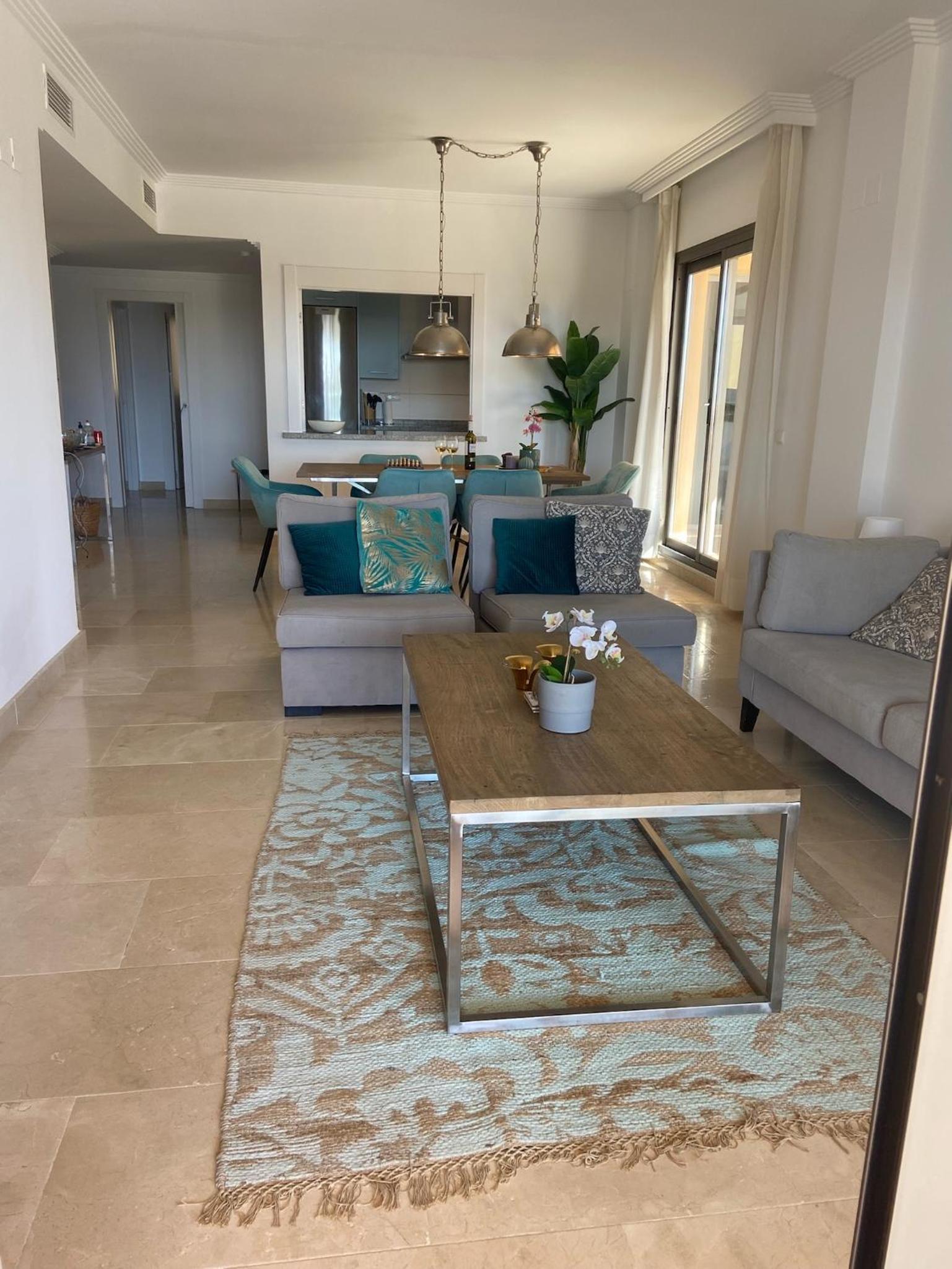 Wonderful 3-bedroom apartment with garden and amazing views Hacienda Senorio Cifuentes Marbella