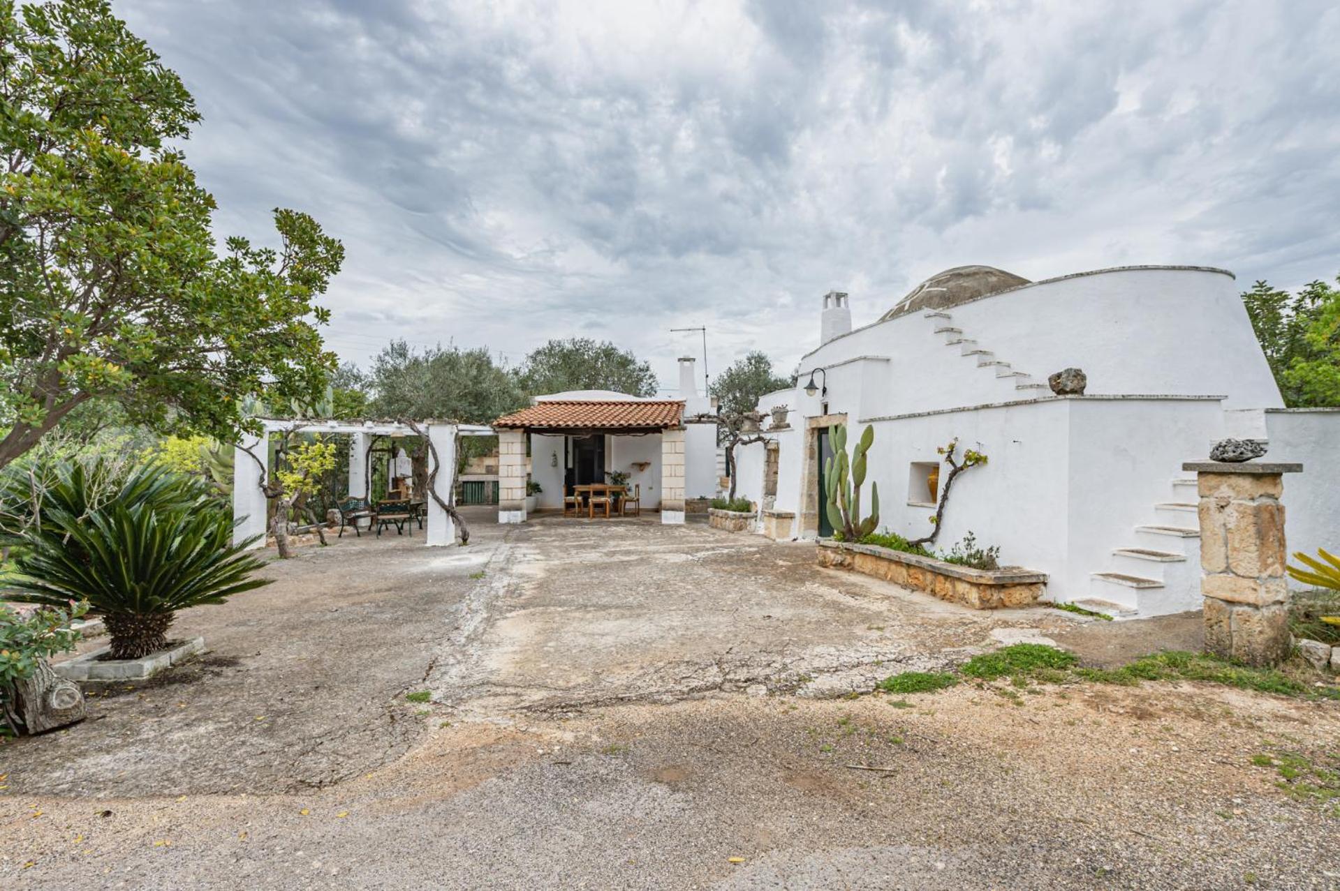 Trullo Saraceno by Rentbeat photo 1
