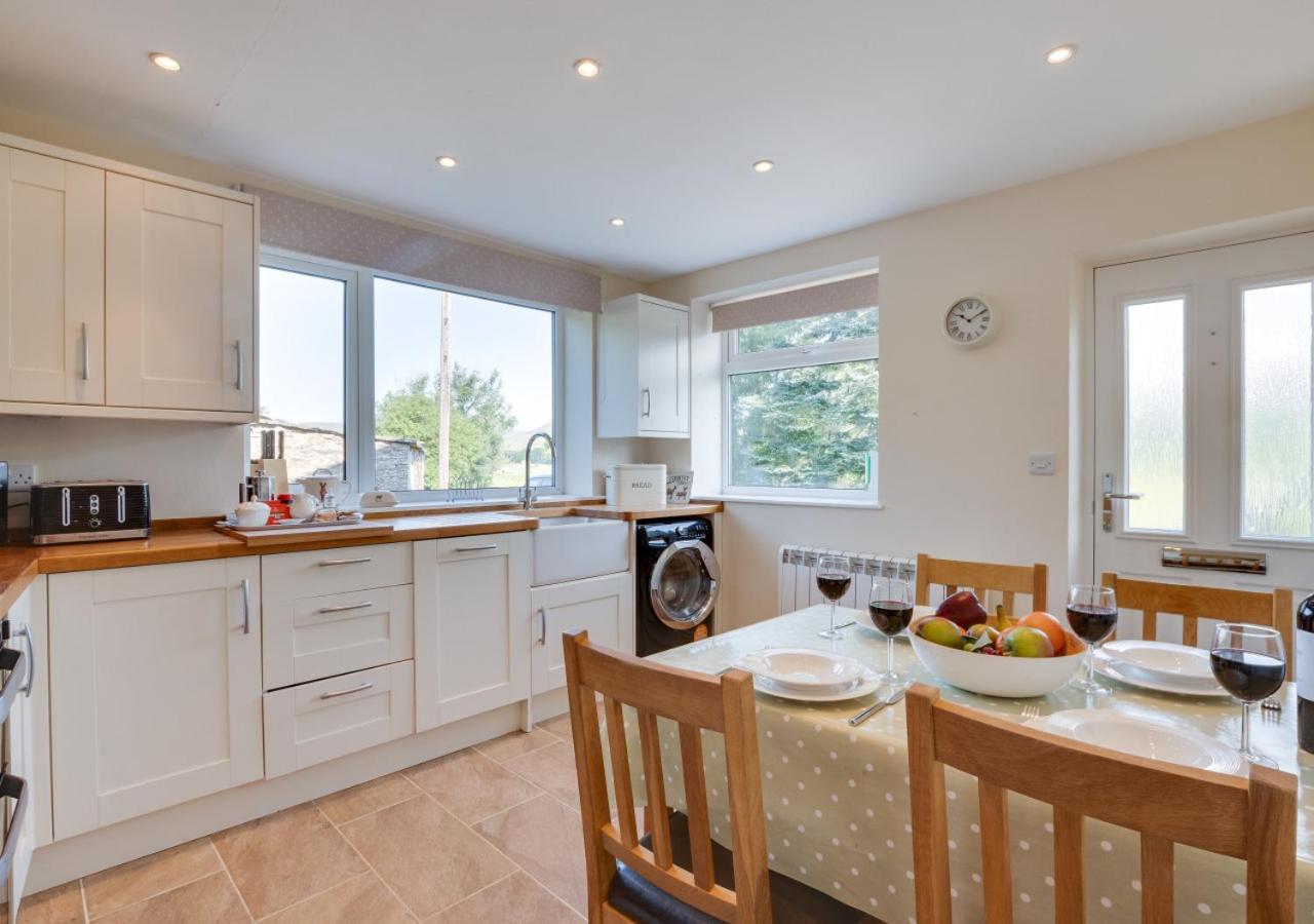 2 Bed in Hawes oc-ds052