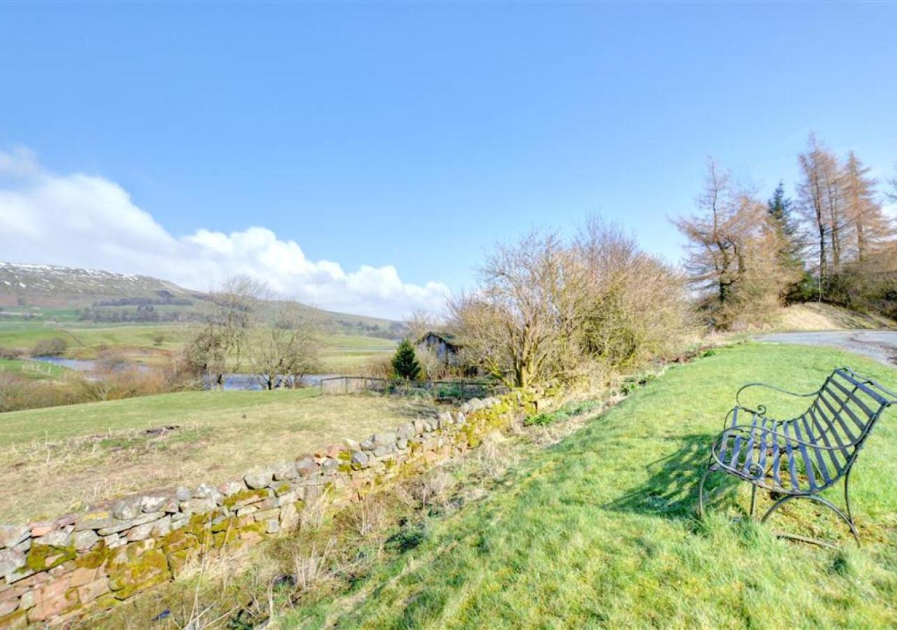2 Bed in Hawes oc-ds052