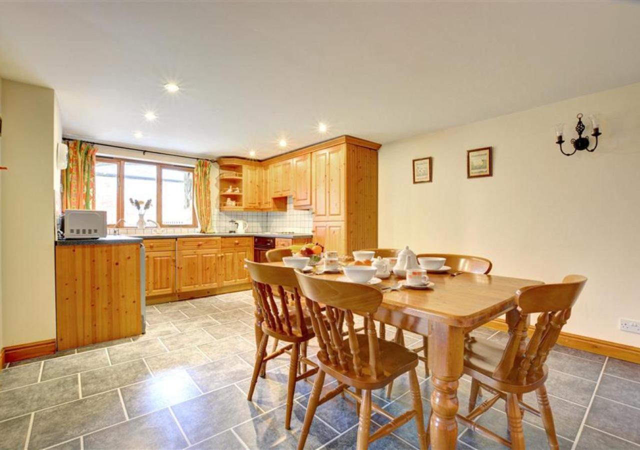 2 Bed in Tosside Near Settle oc-ds098