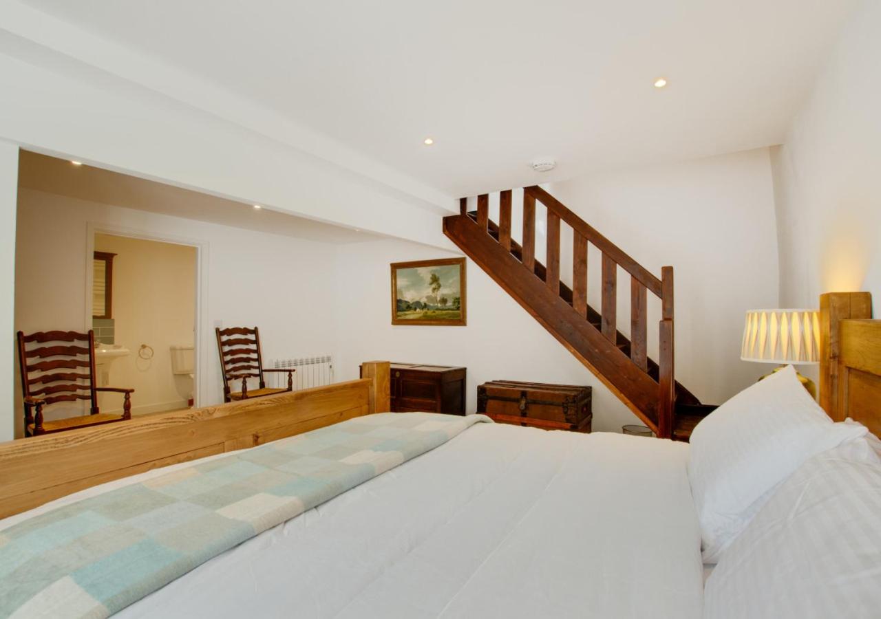 1 Bed in Buckden oc-ds1002