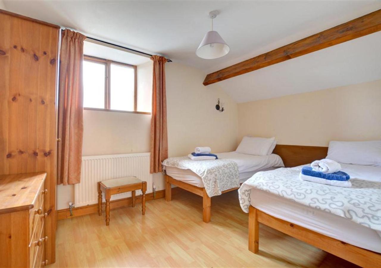 3 Bed in Tosside Near Settle oc-ds099