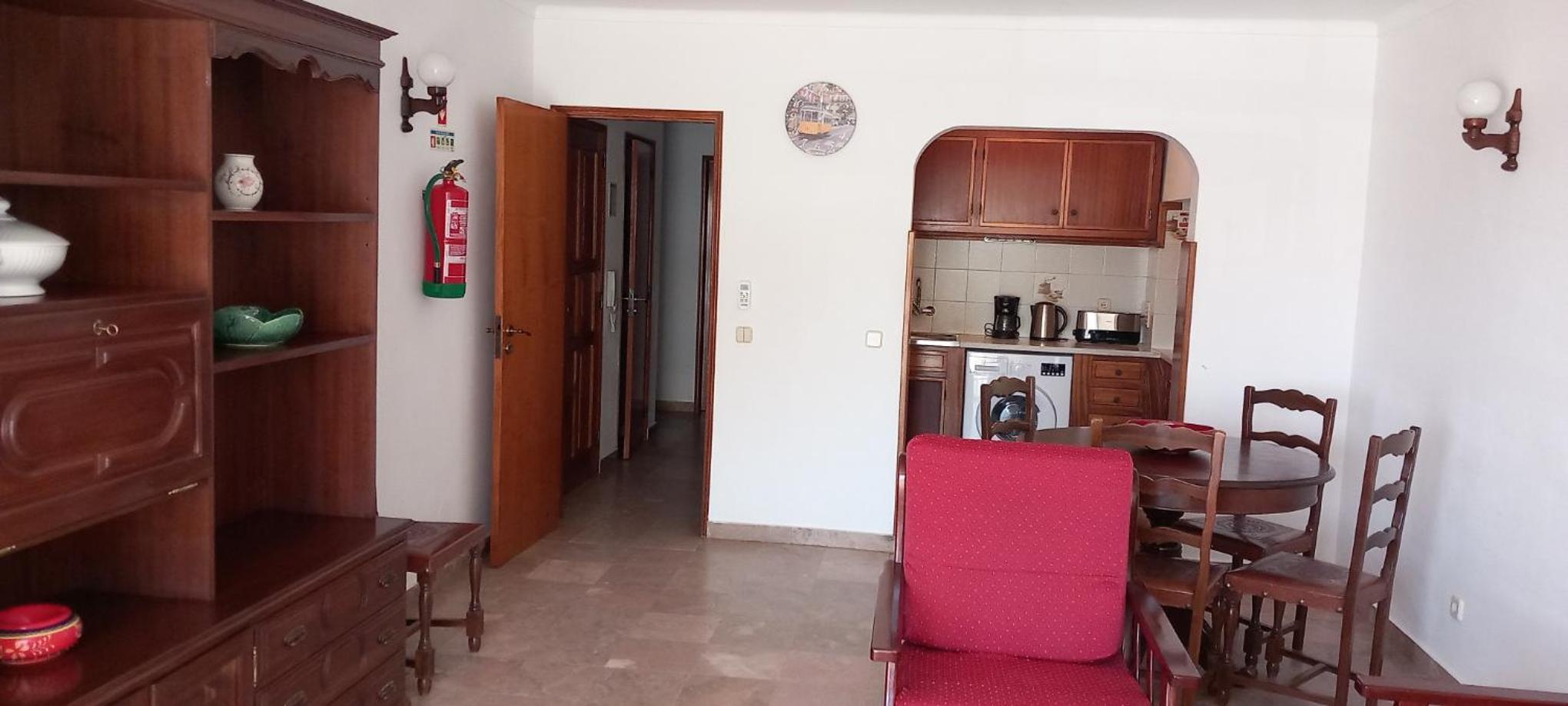 Apartamentos Salema Praia Club