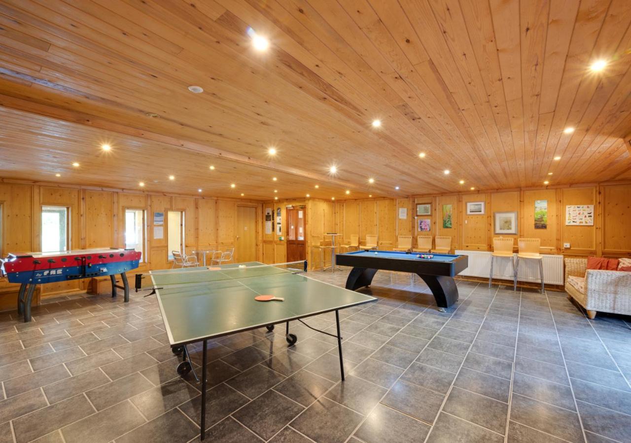 6 Bed in Tosside Near Settle oc-ds102