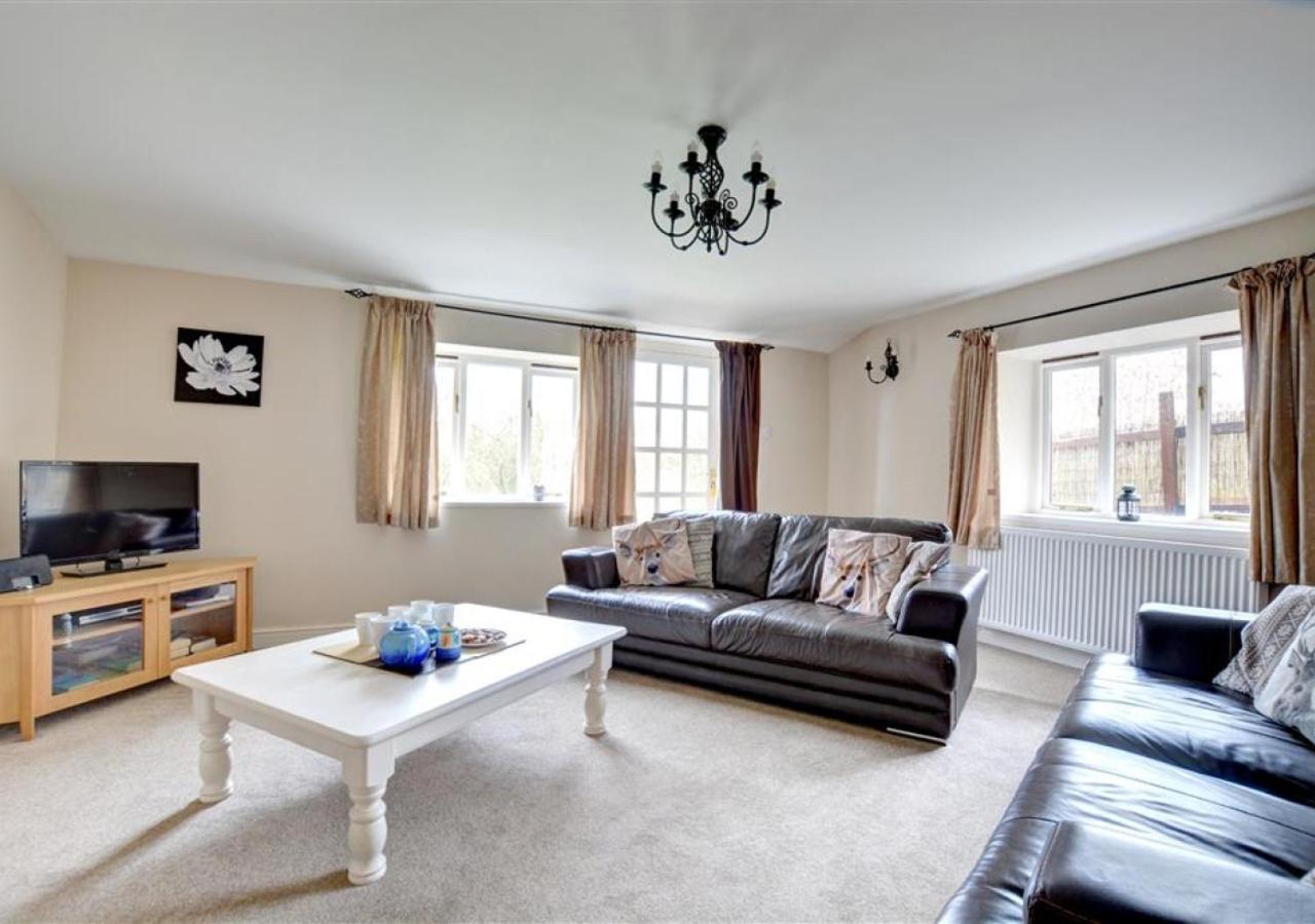 5 Bed in Tosside Near Settle oc-ds103