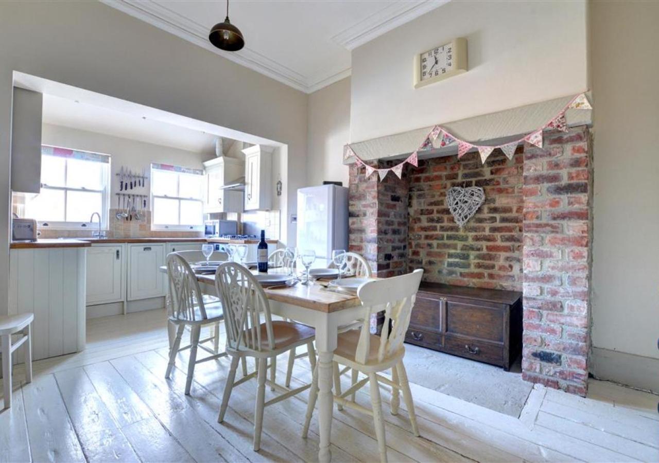 4 Bed in Whitby oc-w919 view 4