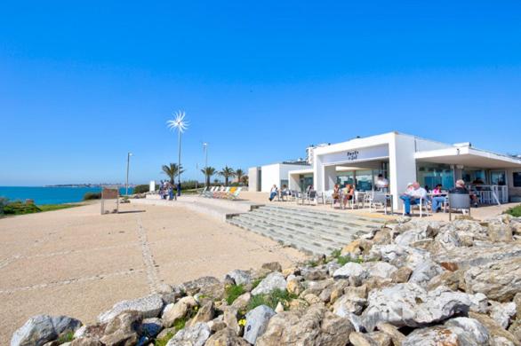 Cantinho das Areias, São Pedro do Estoril view 4